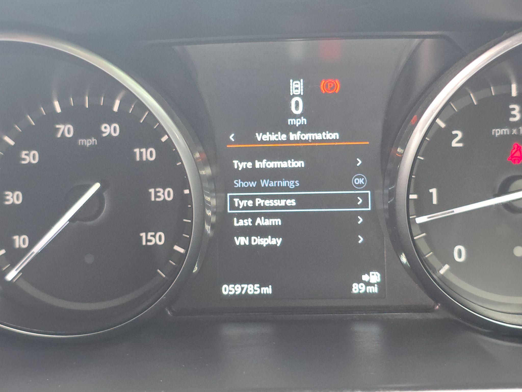 2017 Land Rover Discovery Sport 2.0 TD4 SE 4WD Euro 6 (s/s) 5dr (5 Seat) • 60,214 miles image 90