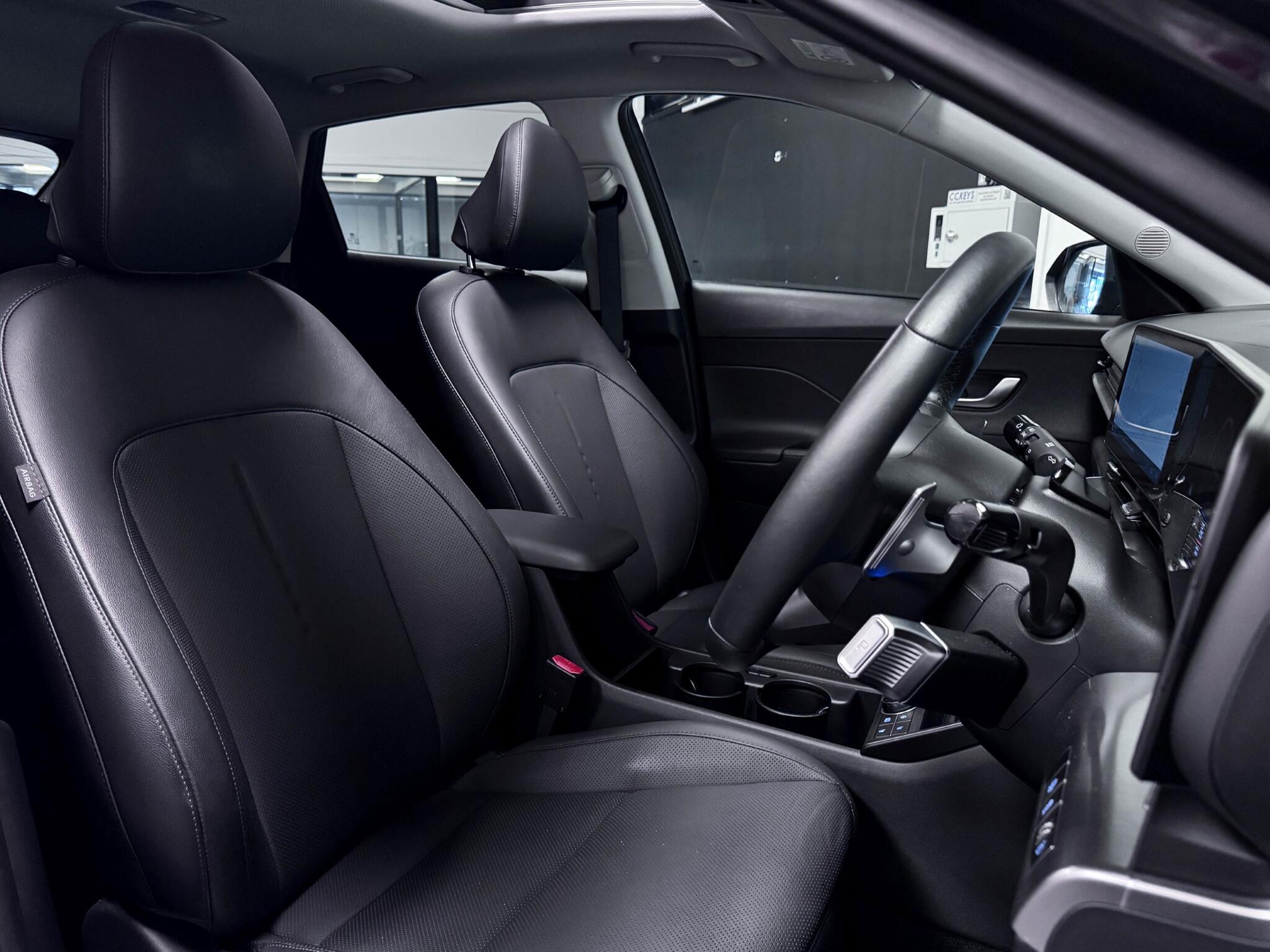 Hyundai Kona view 24