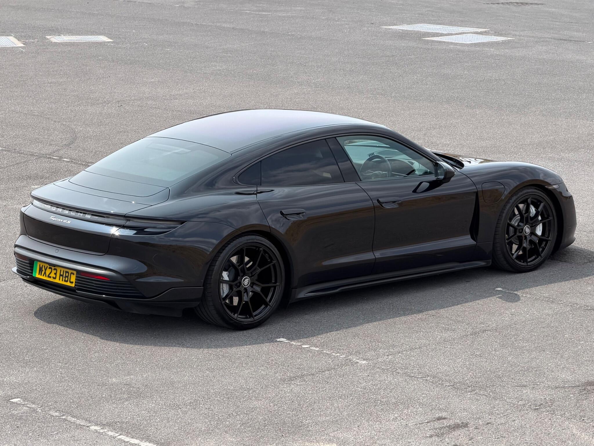 Porsche Taycan view 42