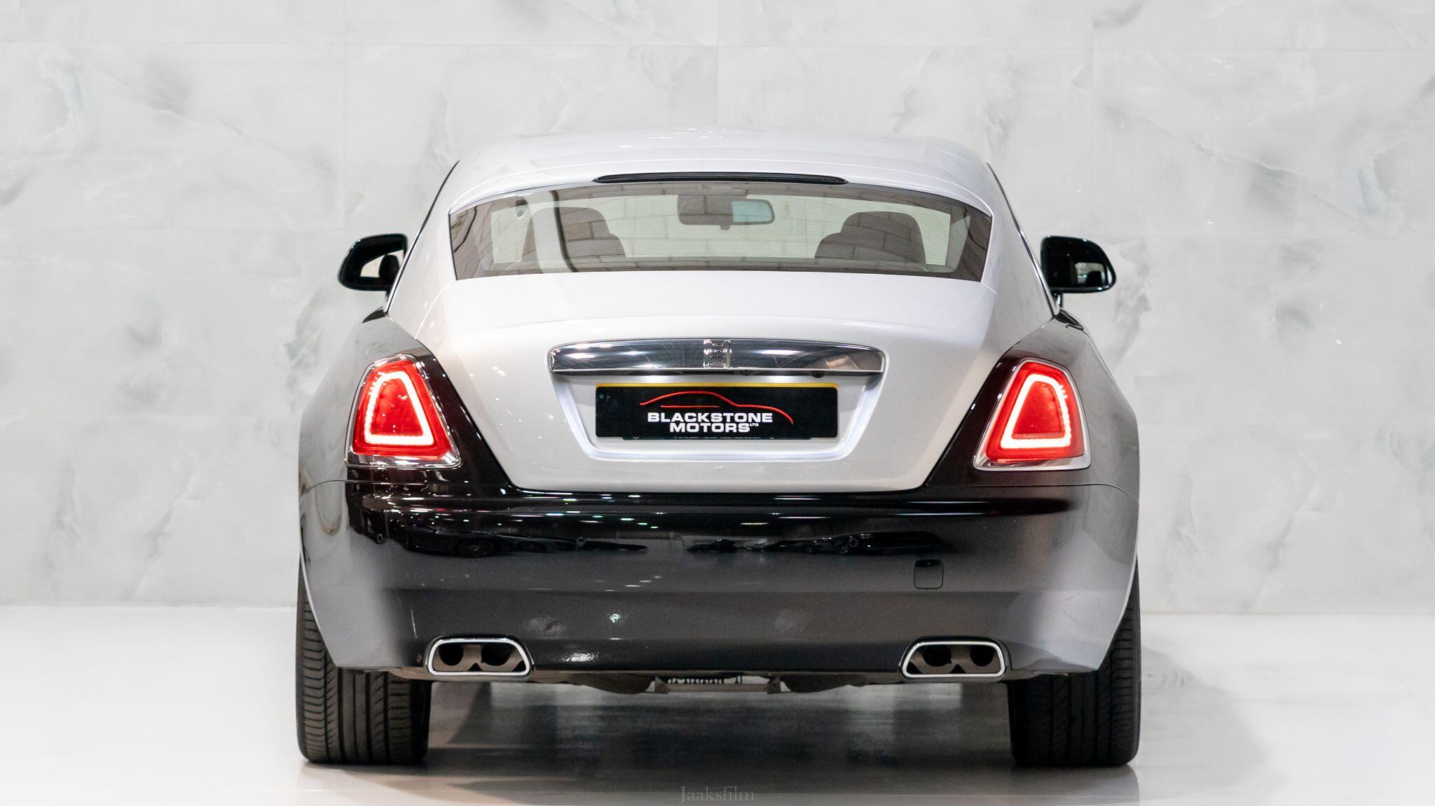 Rolls-Royce Wraith view 7