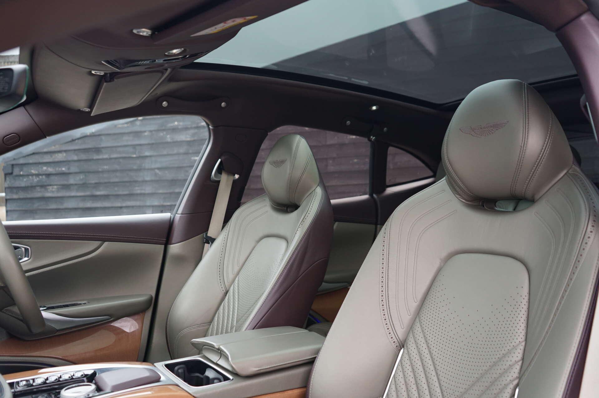 Aston Martin DBX view 9