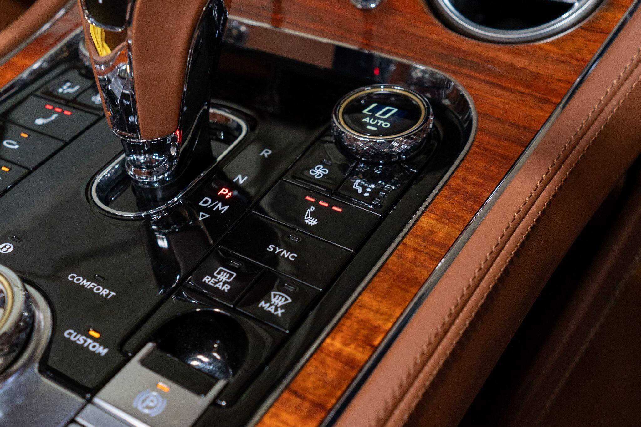 Bentley Continental view 32
