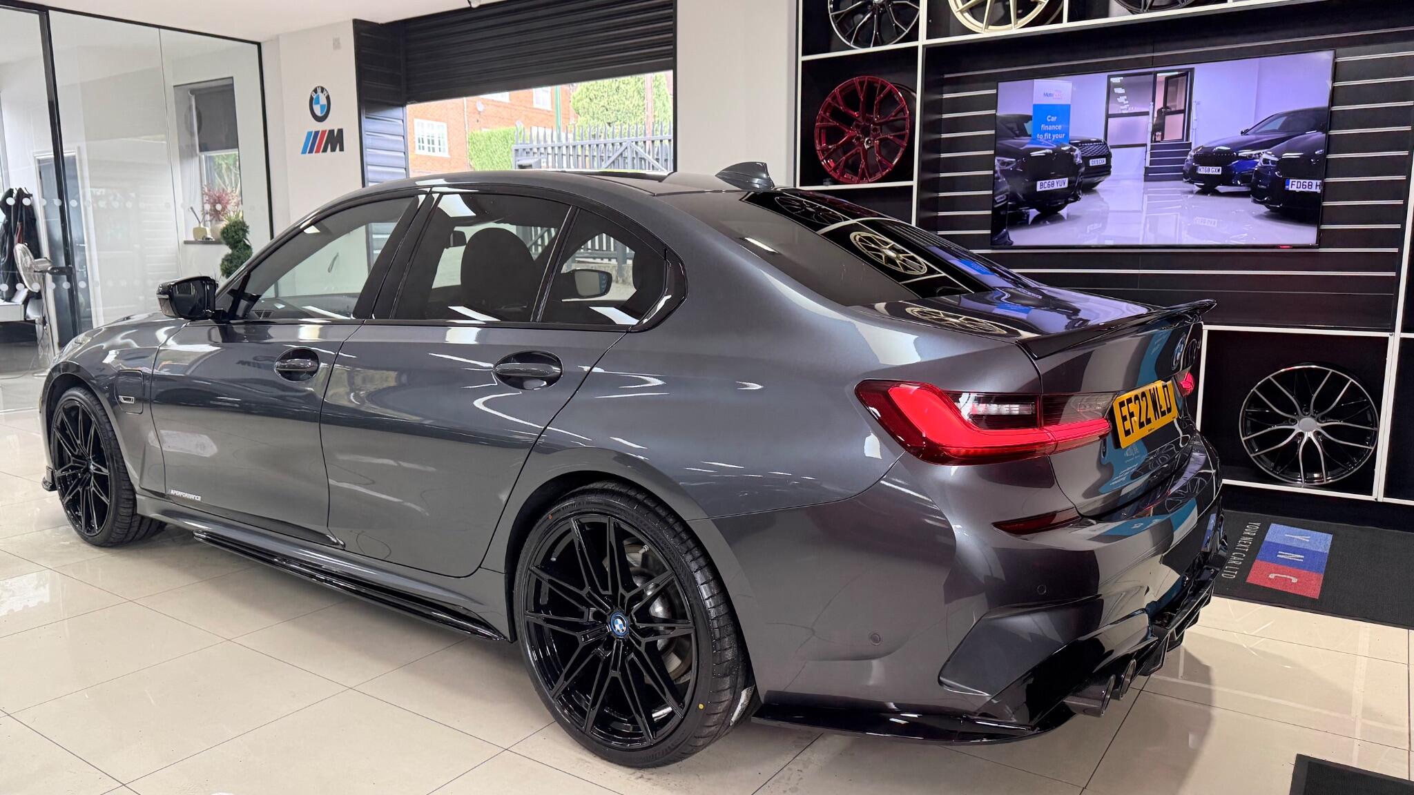 BMW 3 Series view 41