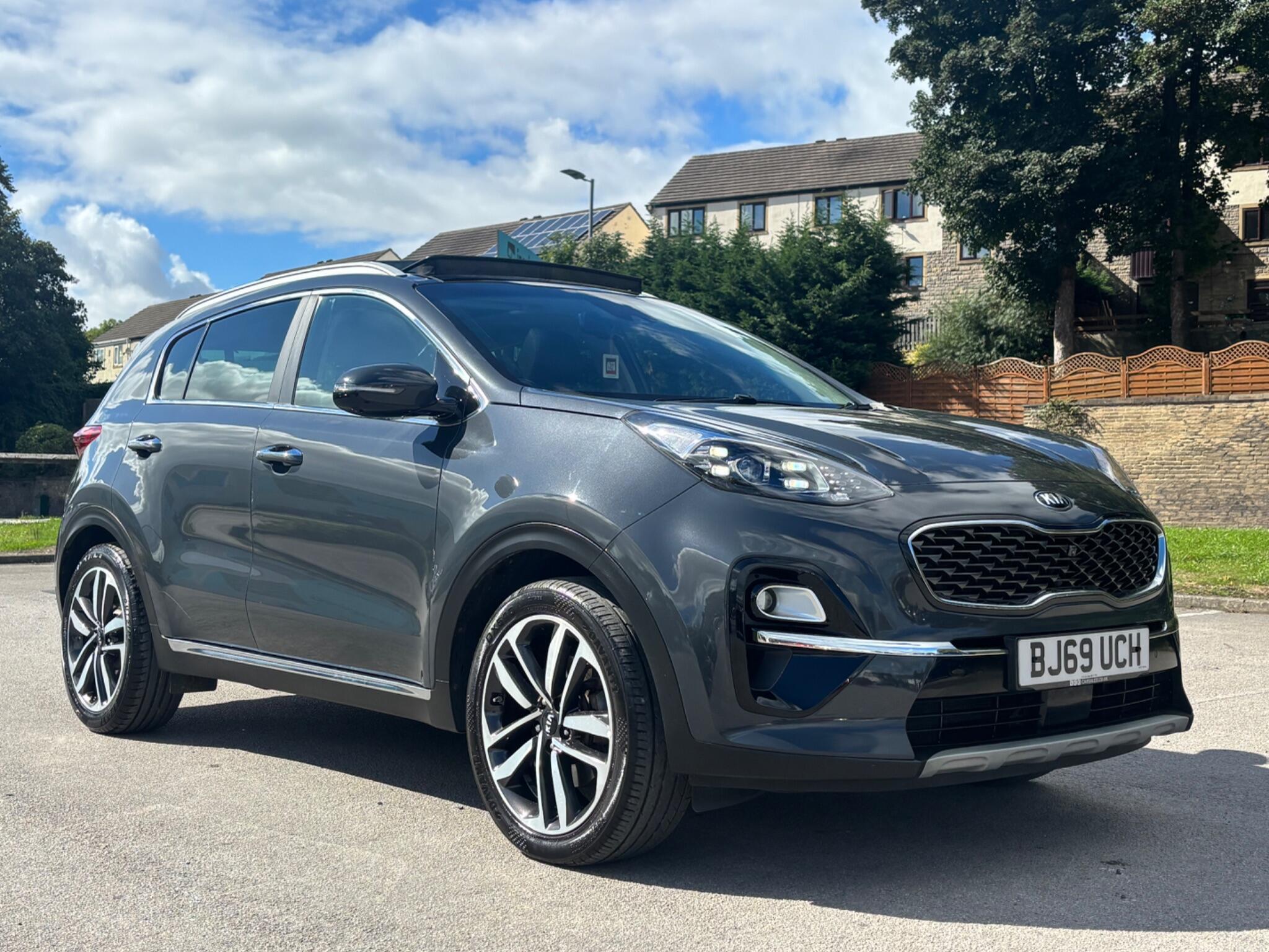 Kia Sportage view 3