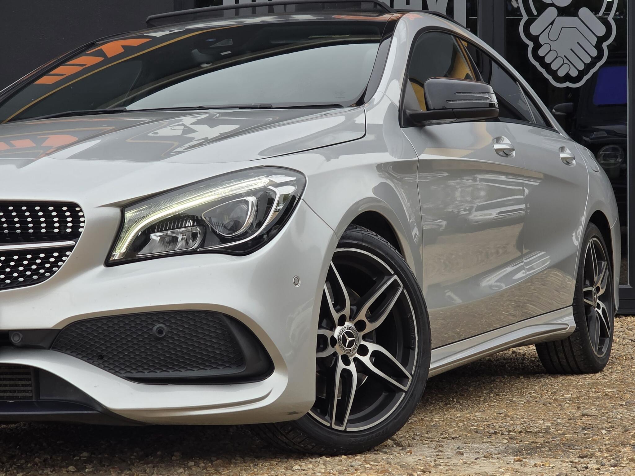 Mercedes-Benz Cla view 9