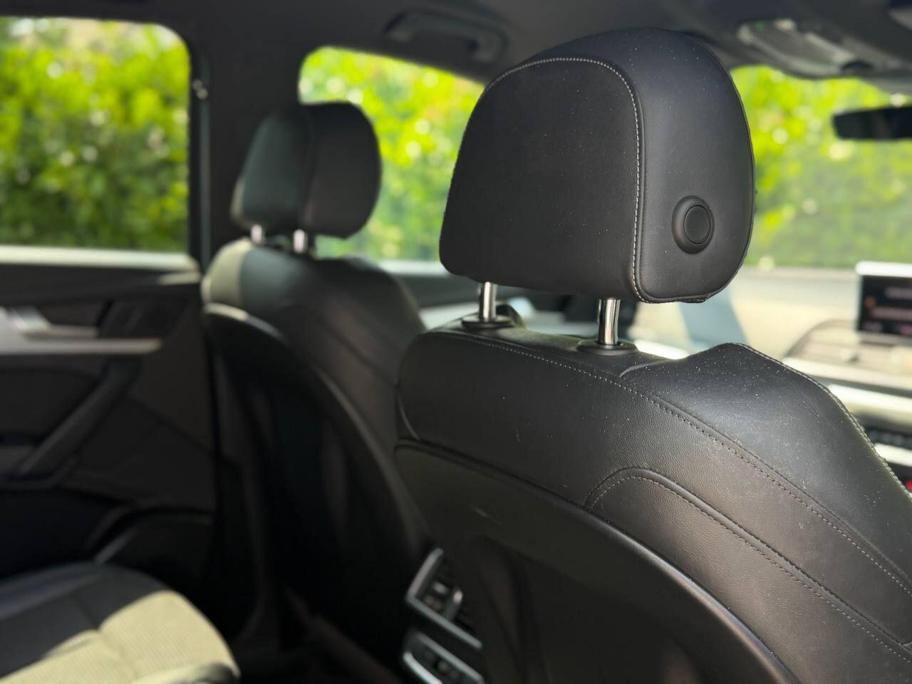 Audi Q5 view 15