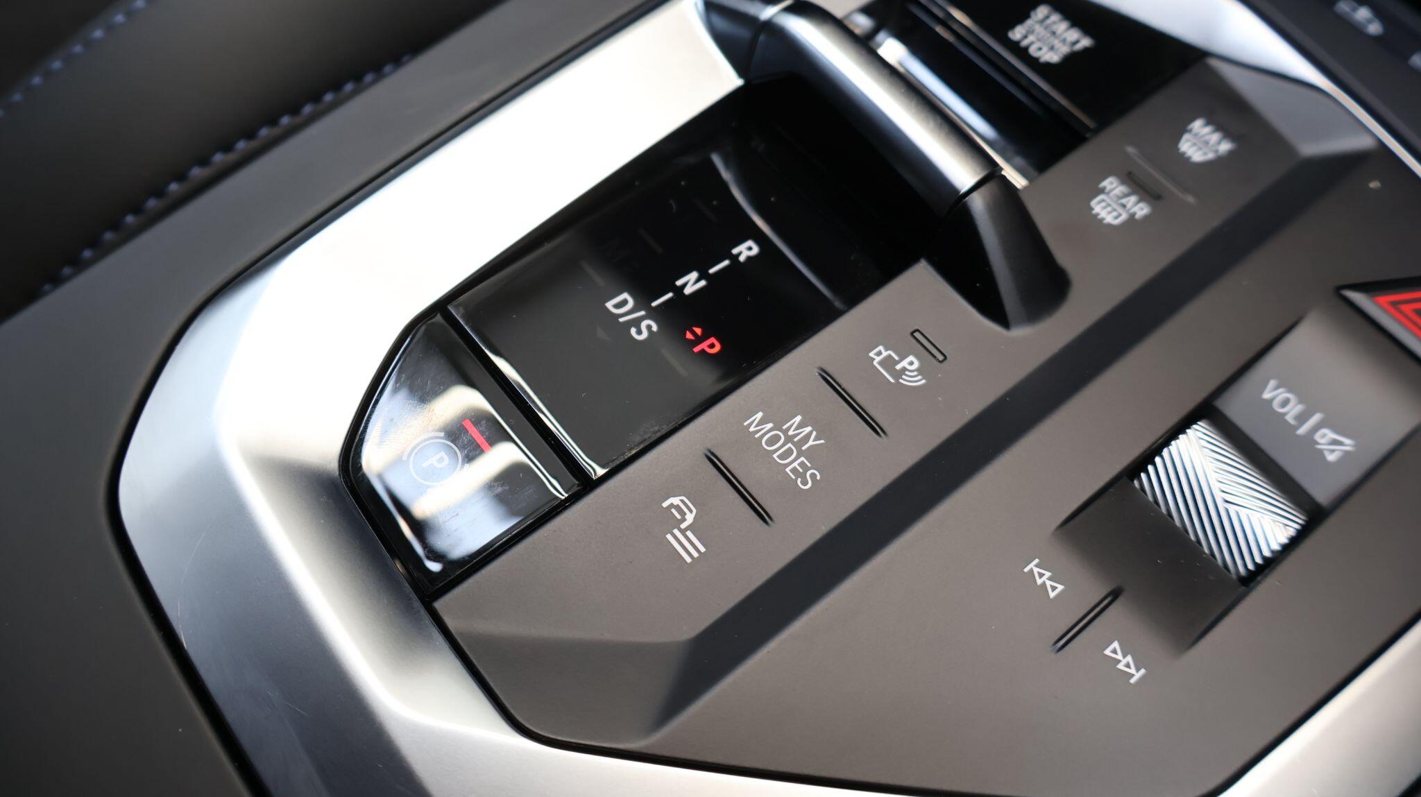 BMW 1 Series view 18