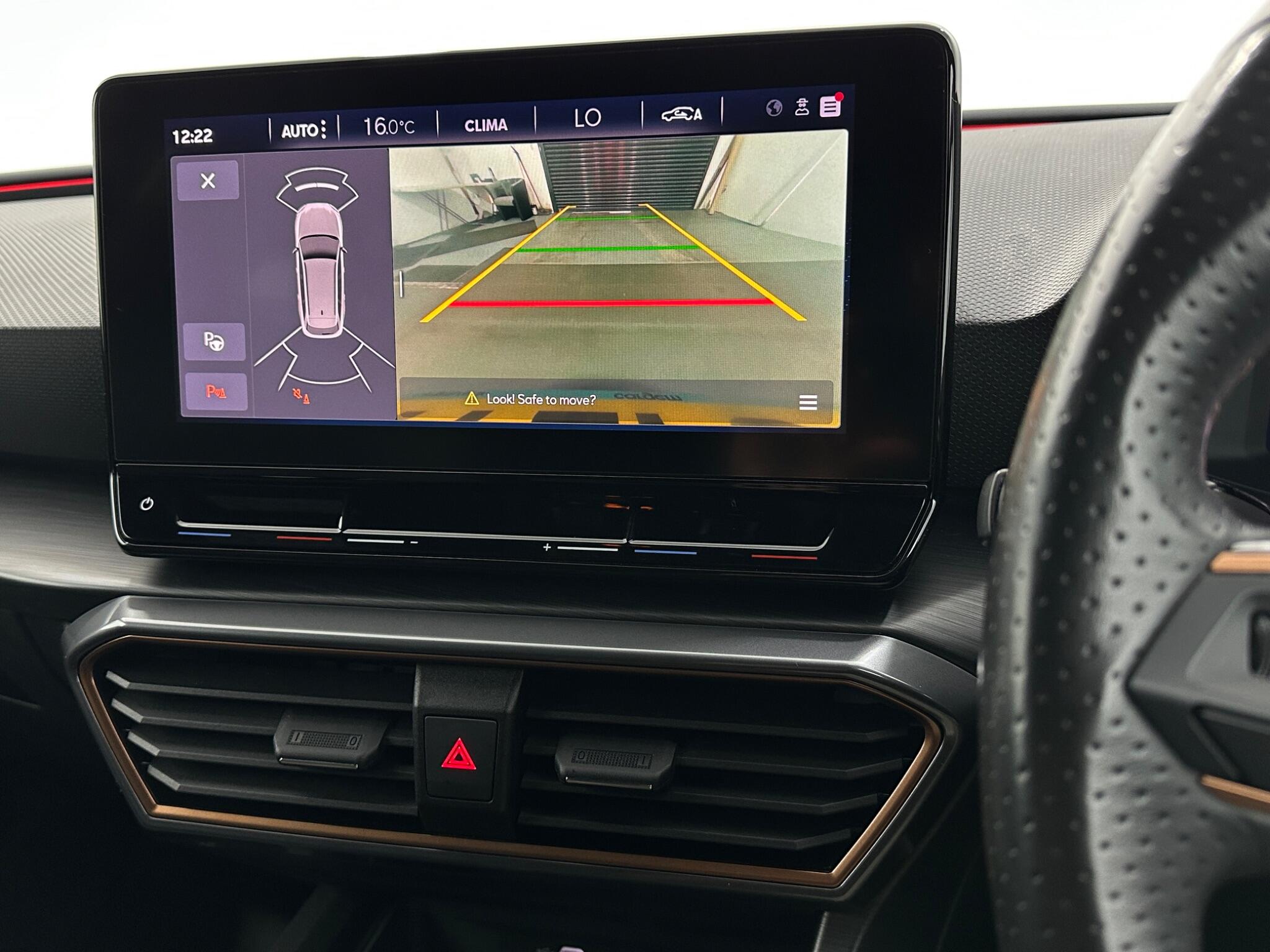 Cupra Leon view 23
