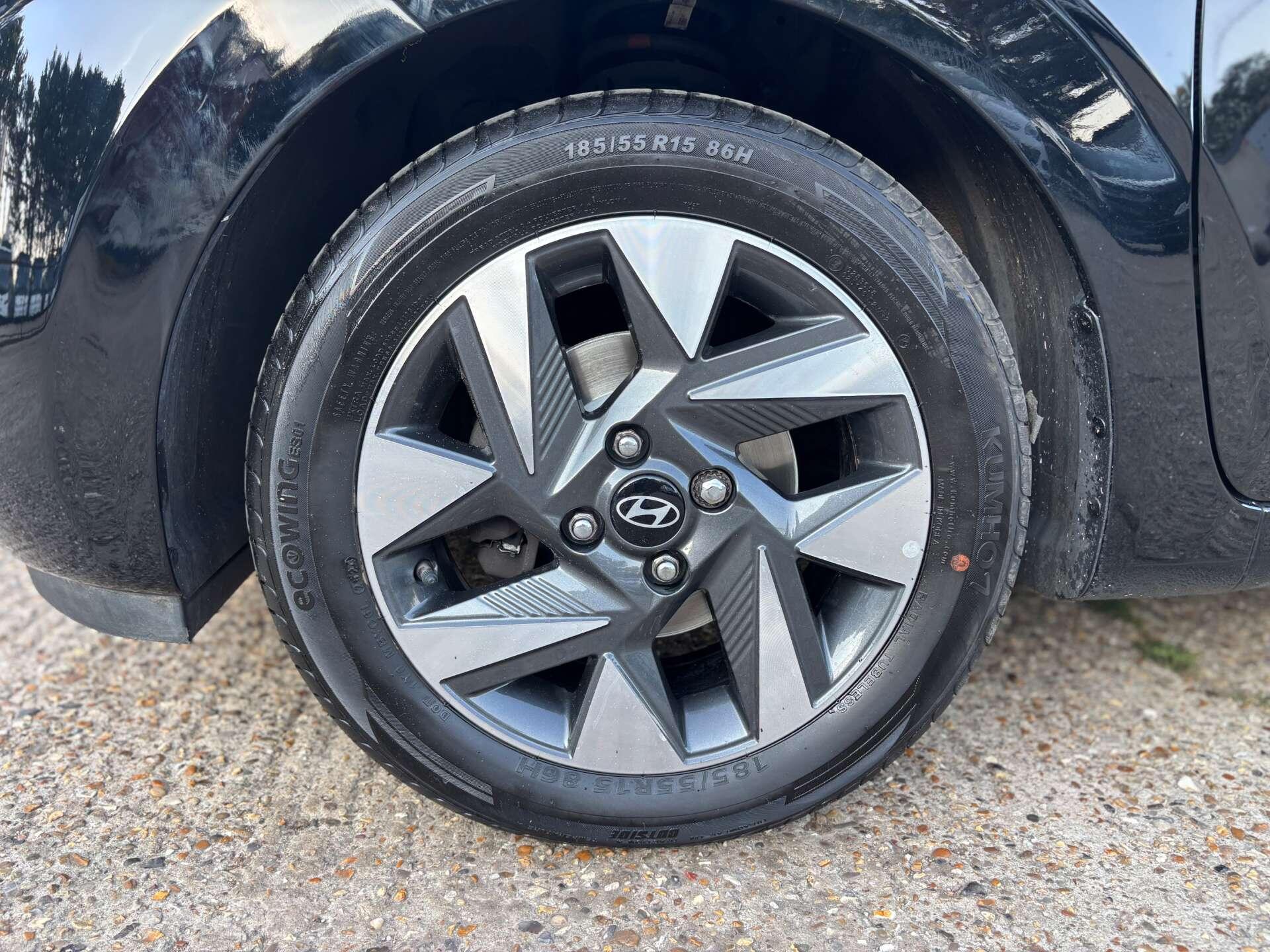 Hyundai I10 view 25