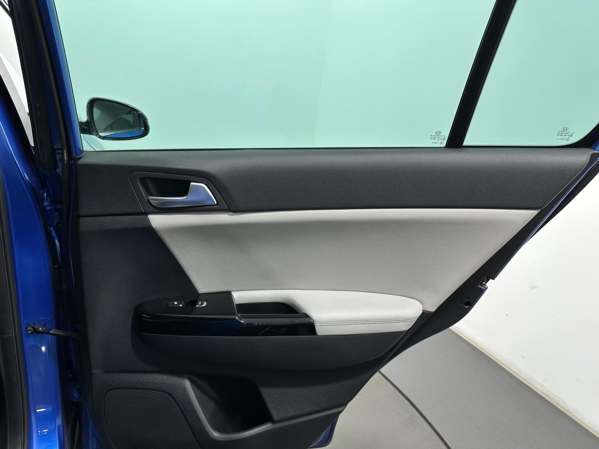 Kia Sportage view 43