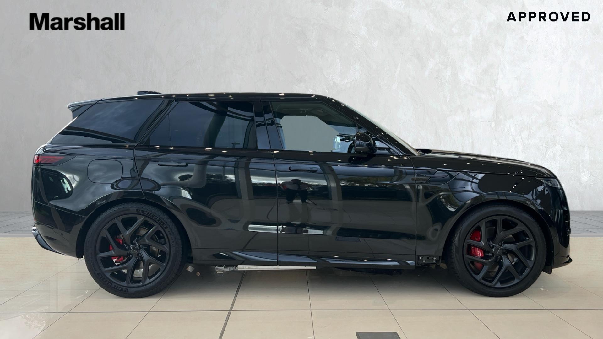 Land Rover Range Rover Sport view 5
