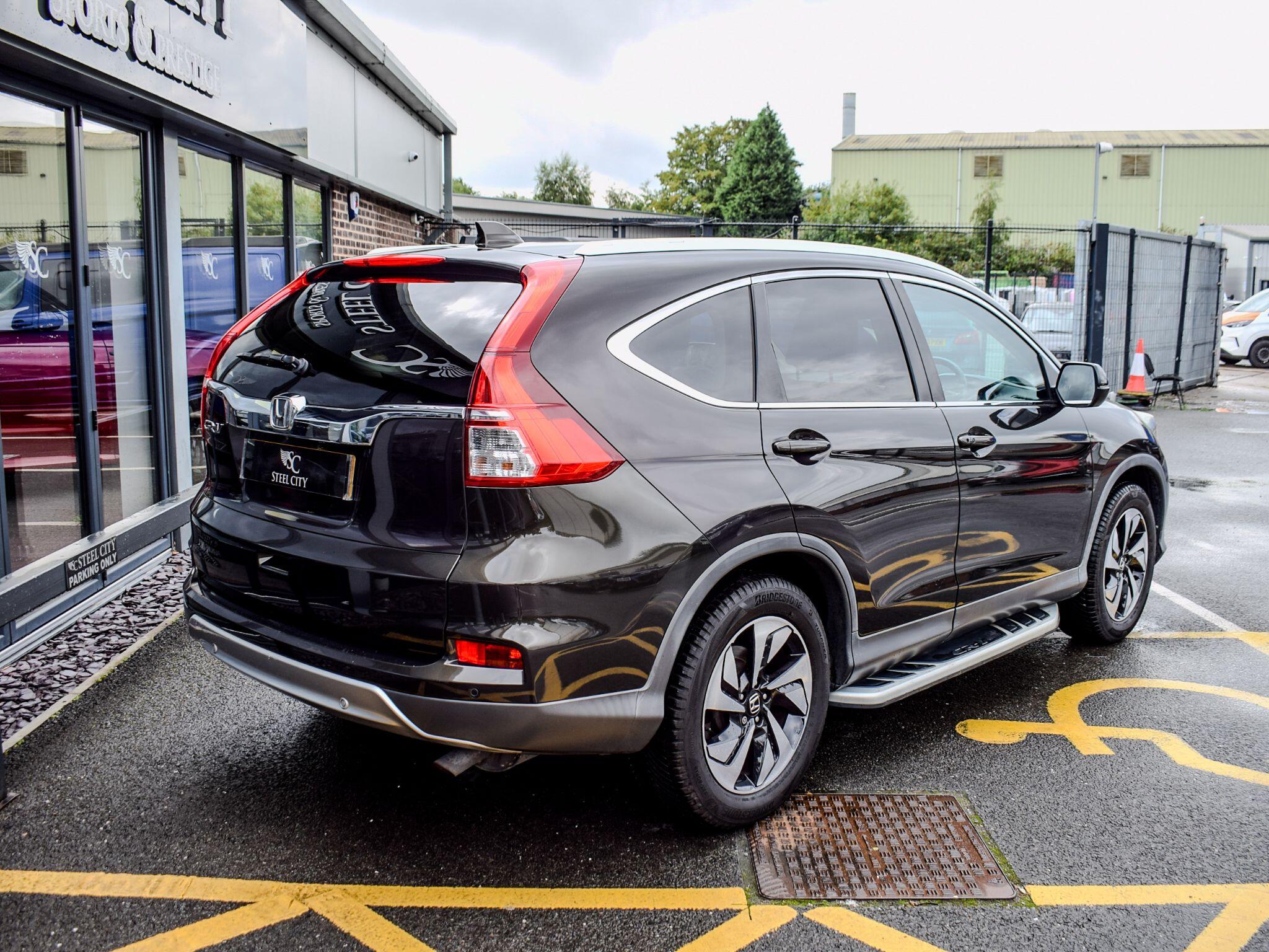 Honda CR-V view 5