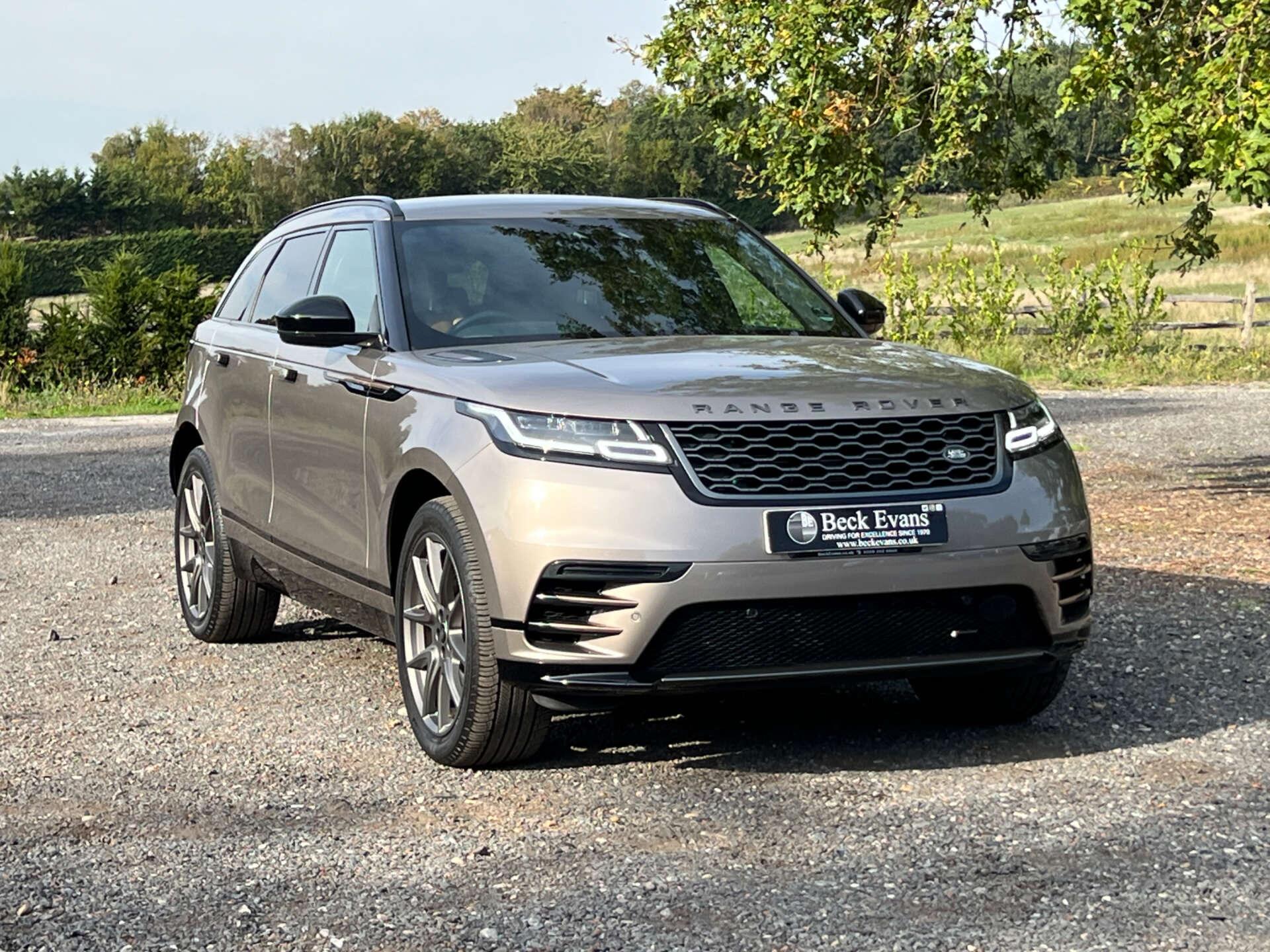 Land Rover Range Rover Velar view 31