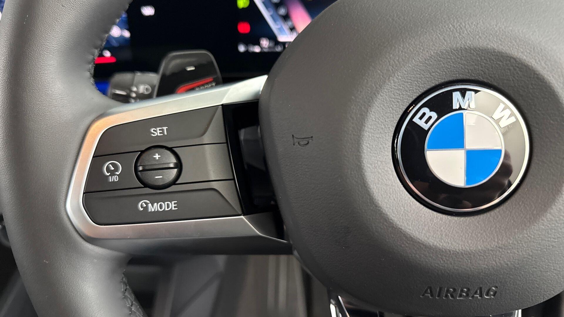 BMW 1 Series view 17