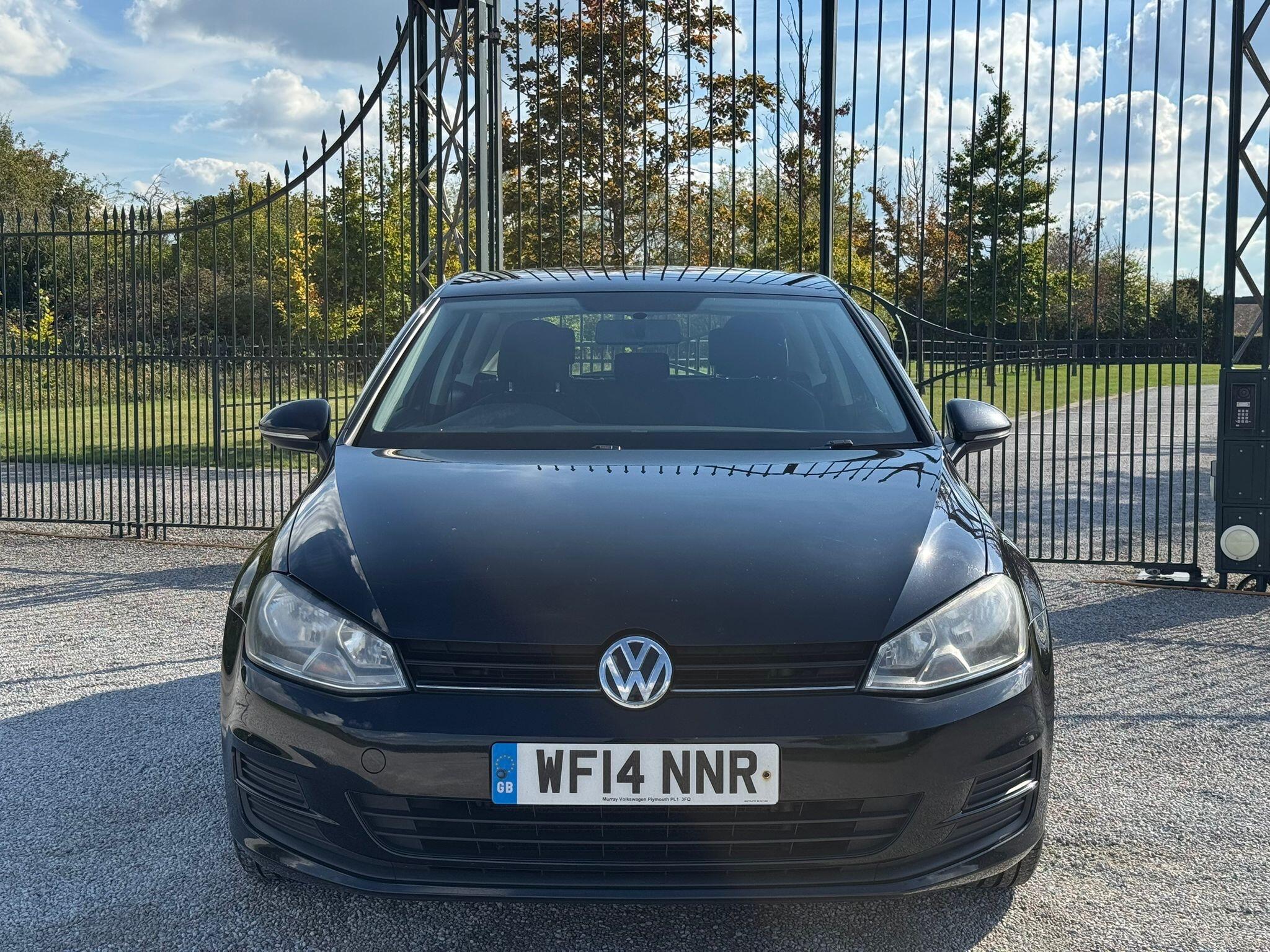2014 Volkswagen Golf image 4