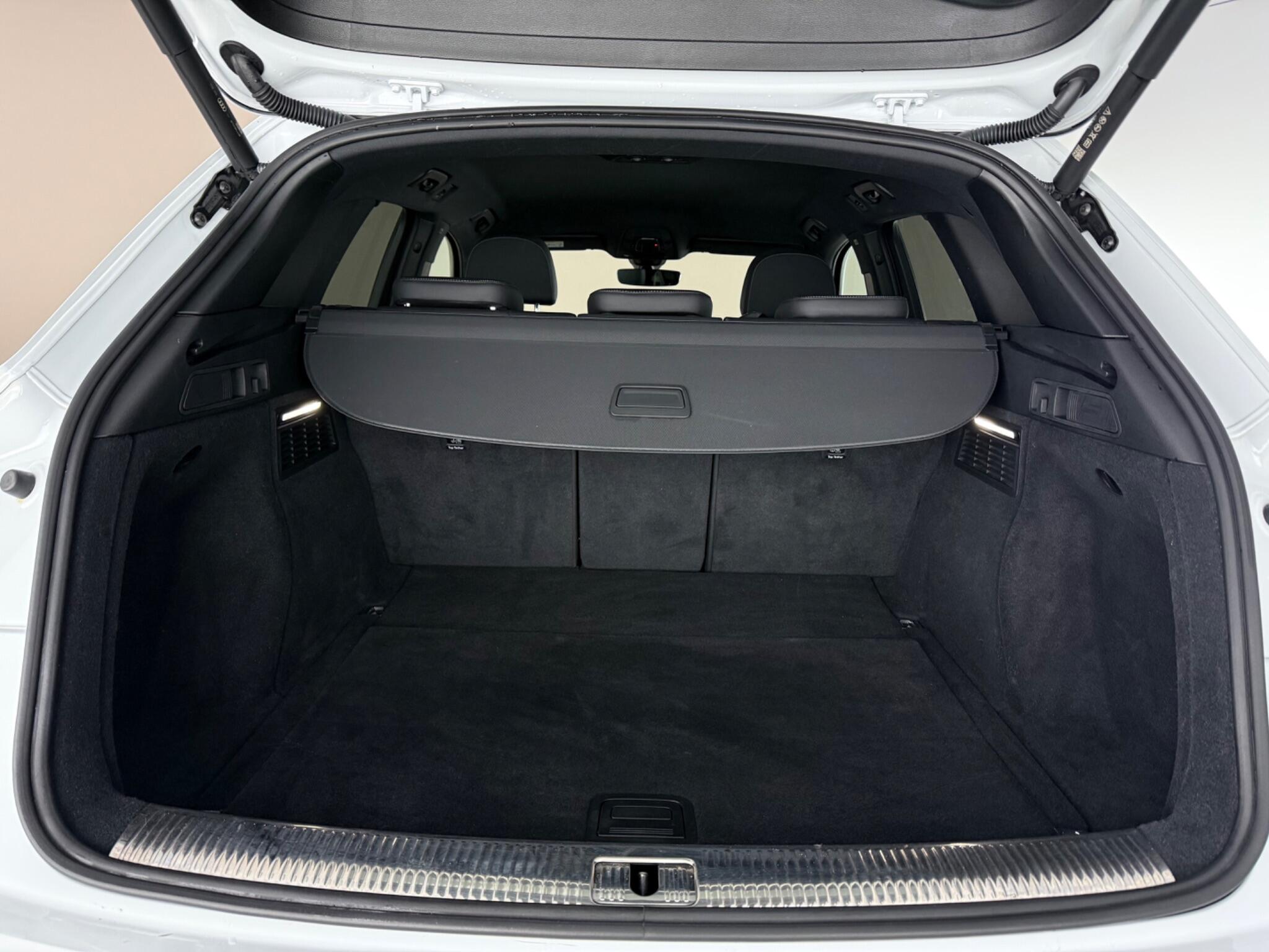 Audi Q5 view 29