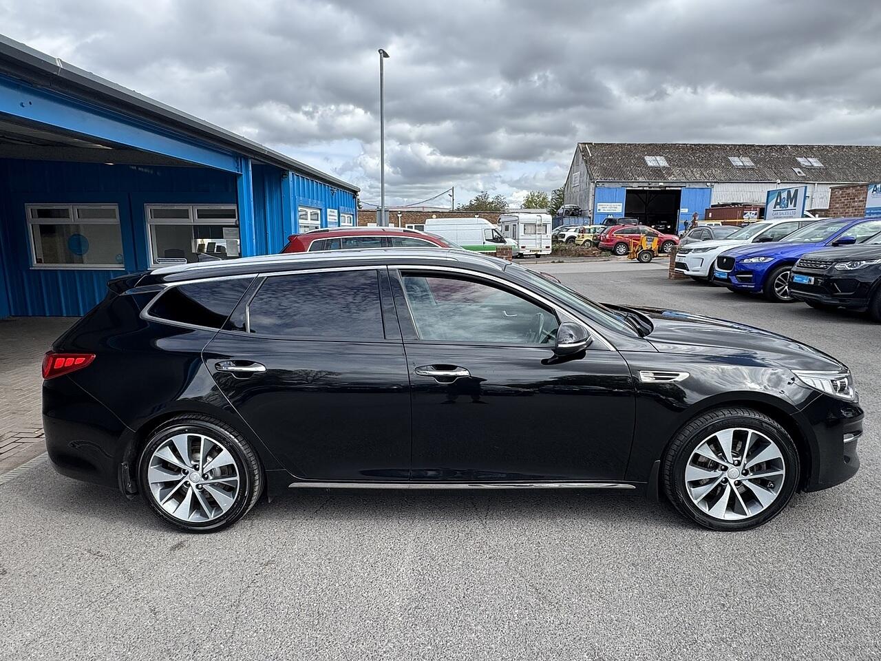 Kia Optima view 8