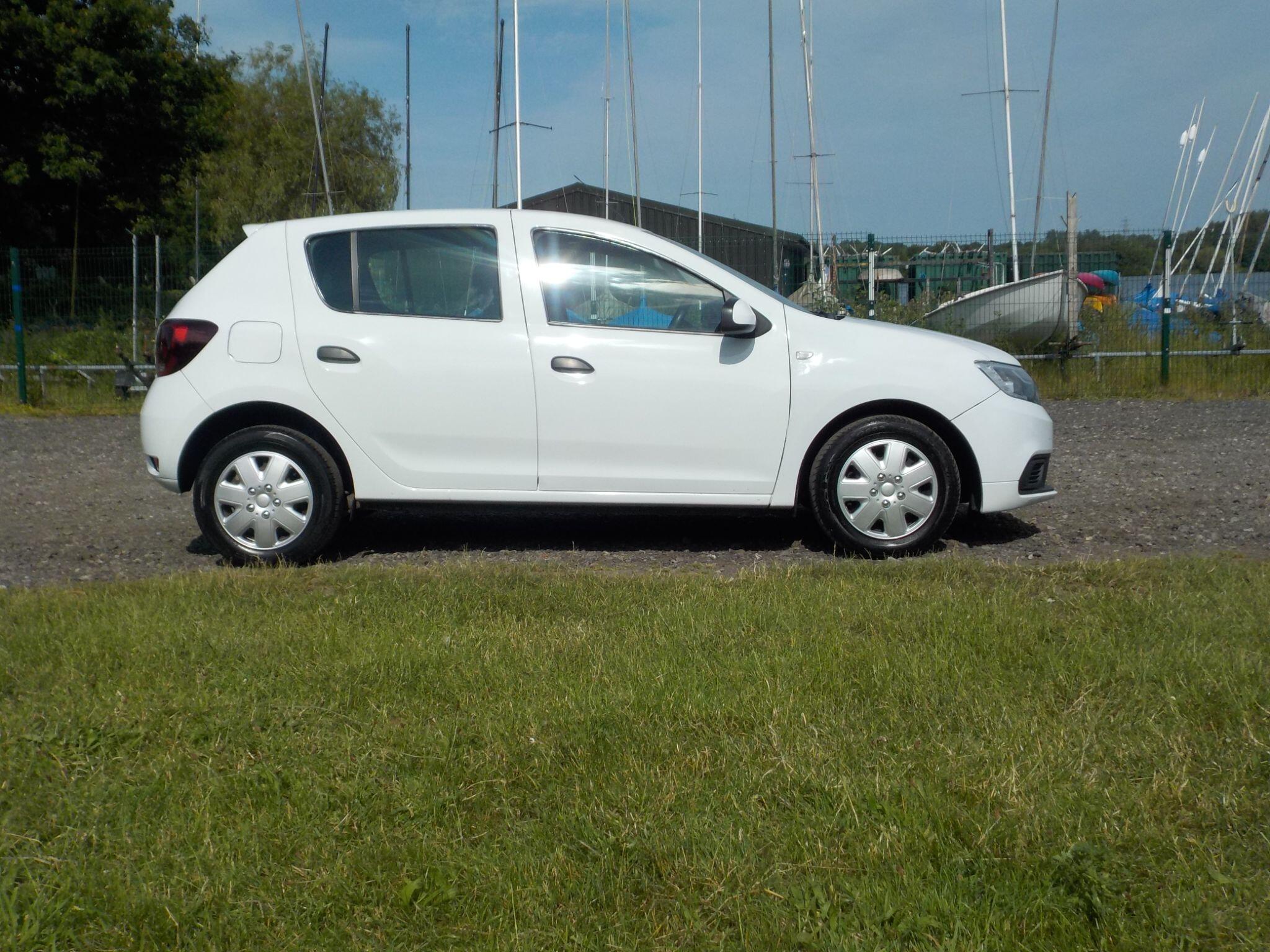 Dacia Sandero 1.0 SCe Ambiance Euro 6 5dr
