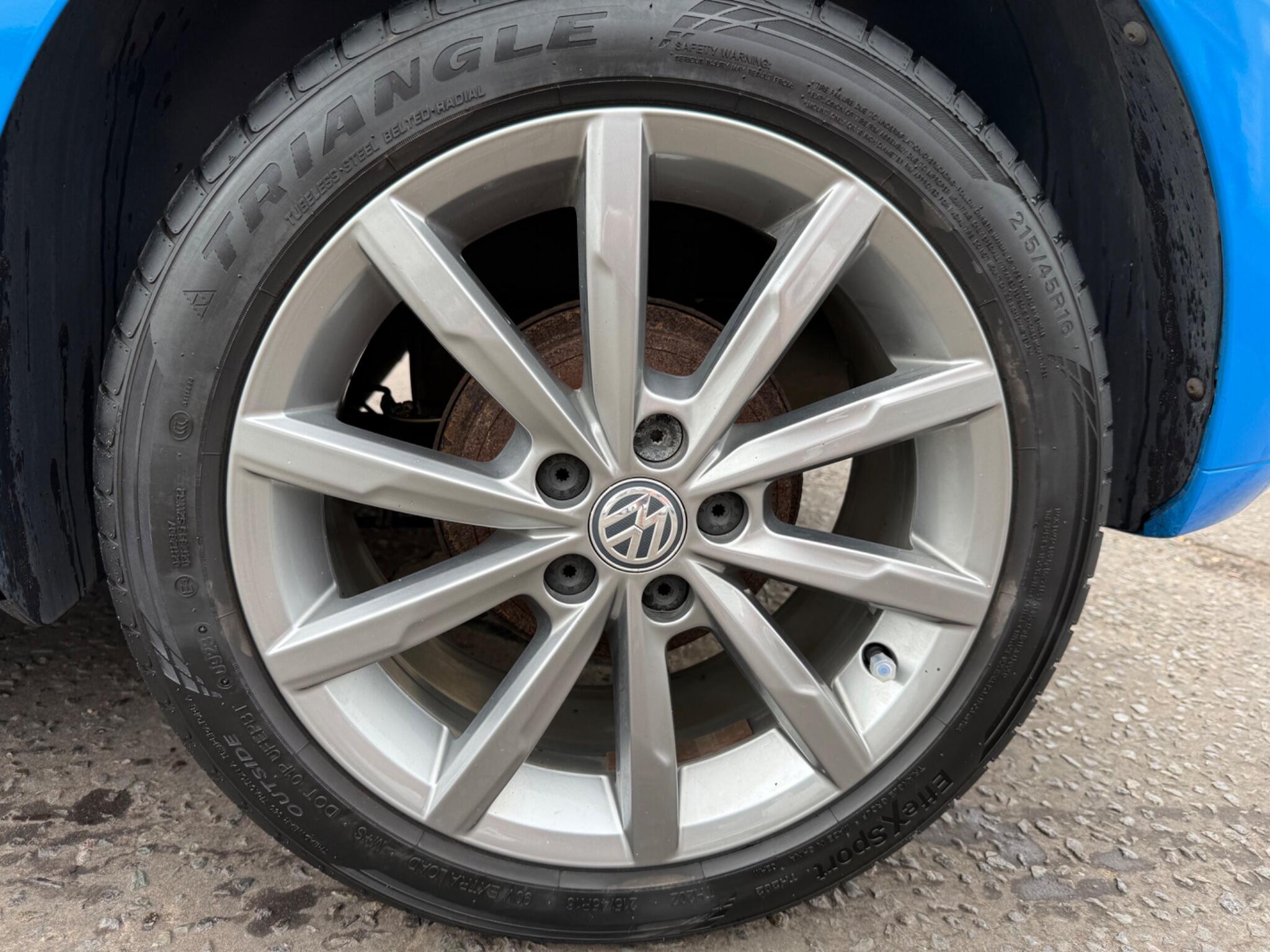 Volkswagen Polo view 26