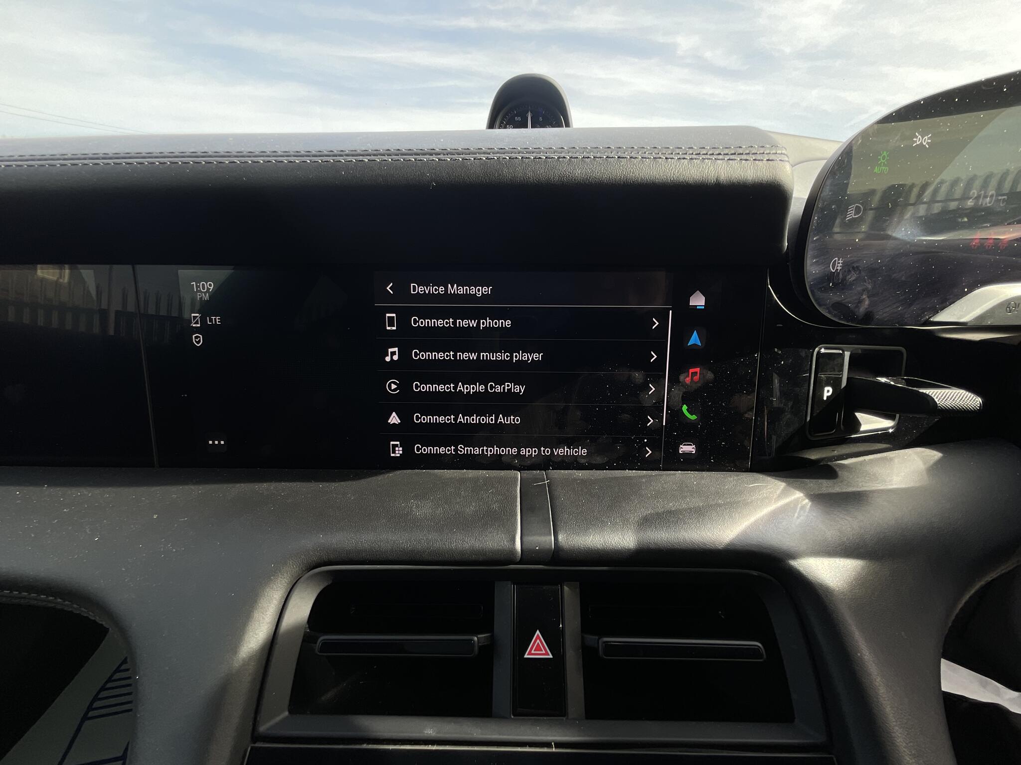 Porsche Taycan view 30