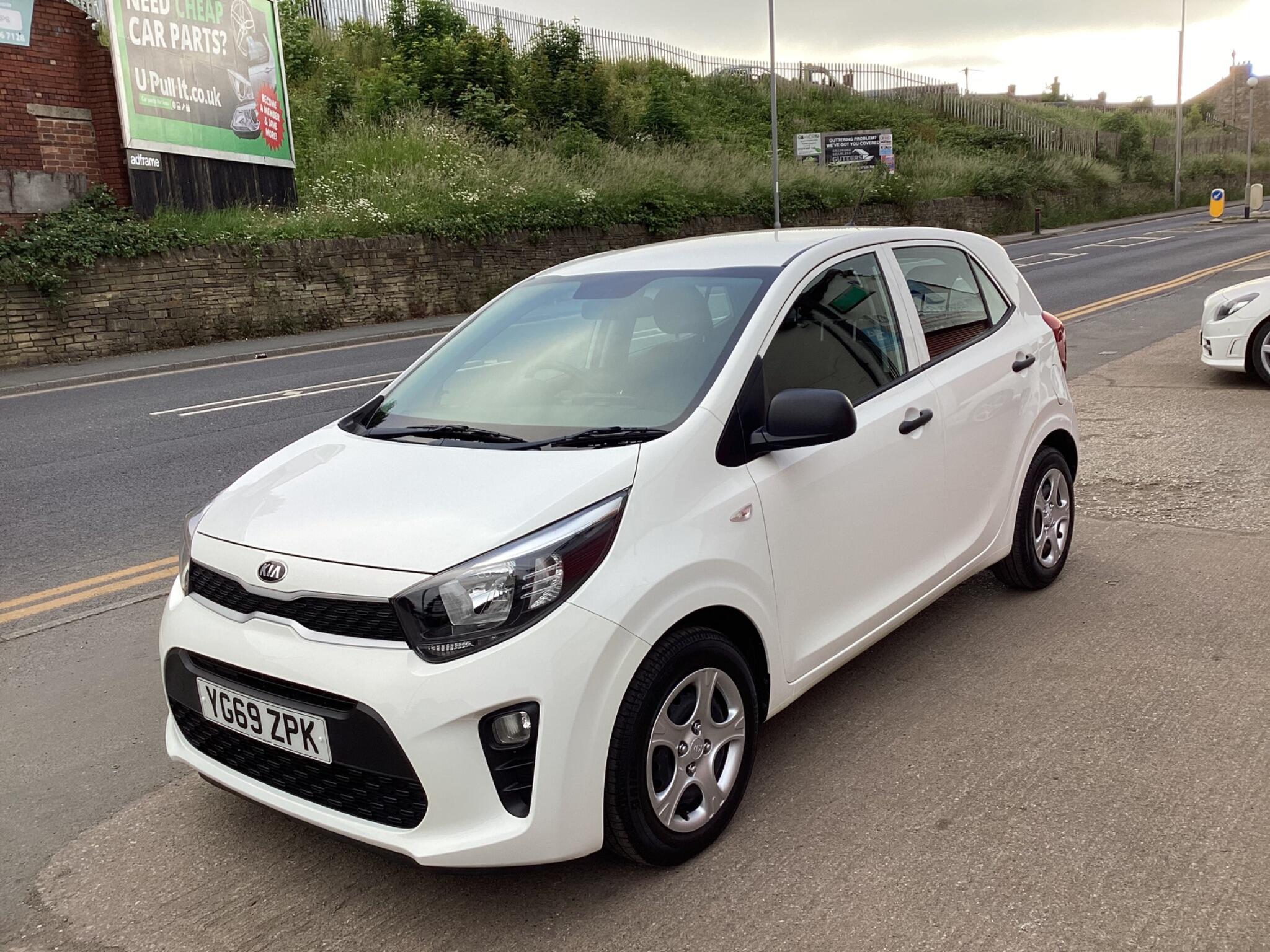 Kia Picanto view 2