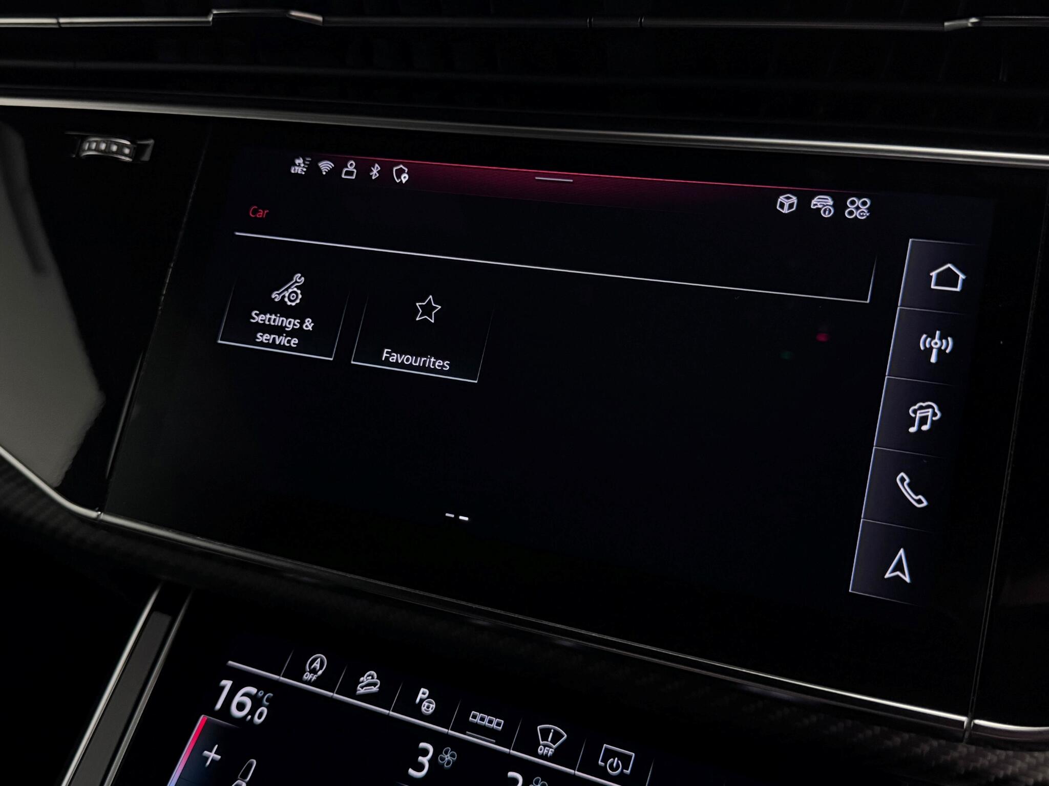 Audi RSQ8 view 61