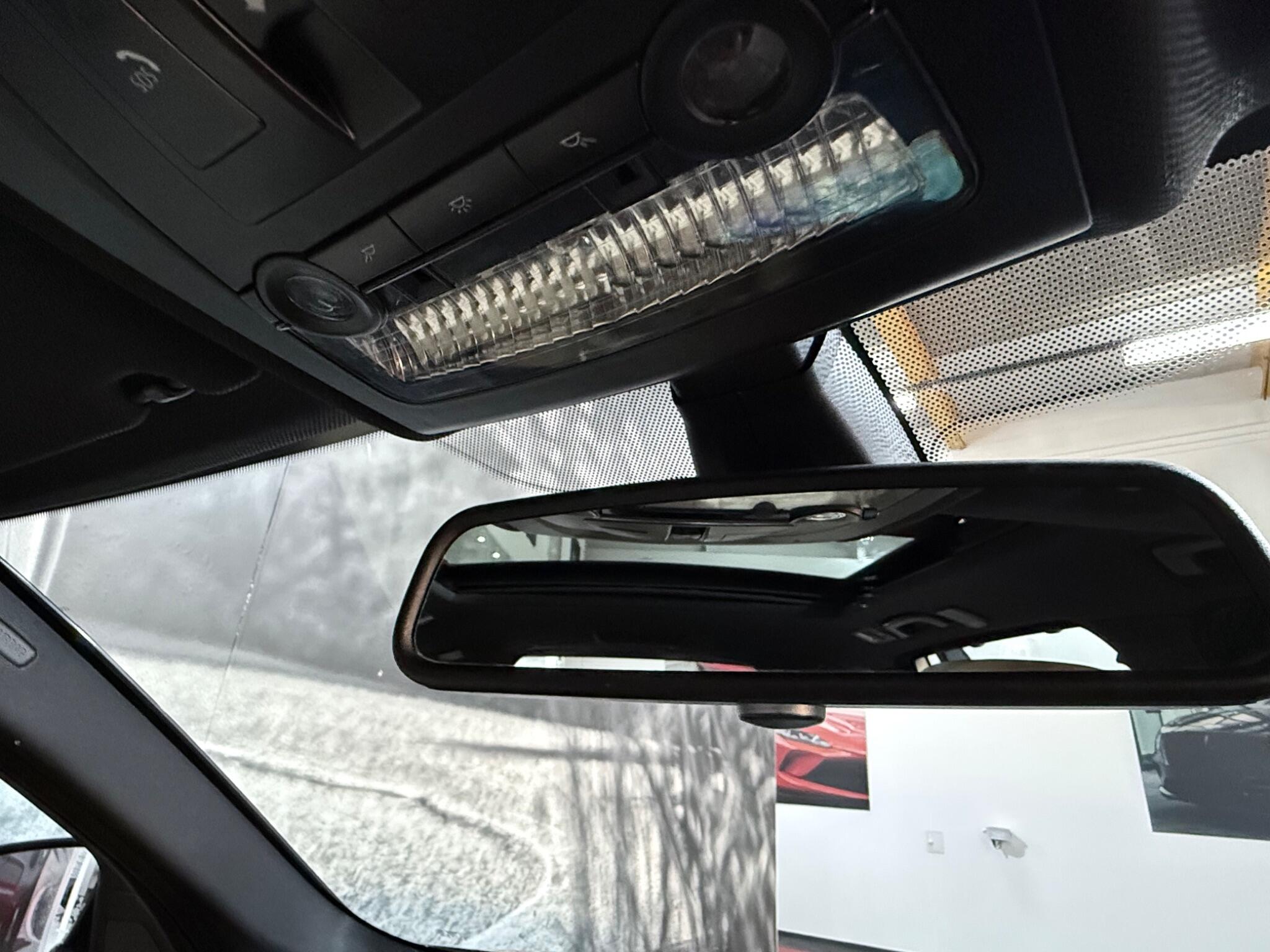 BMW 5 Series view 41