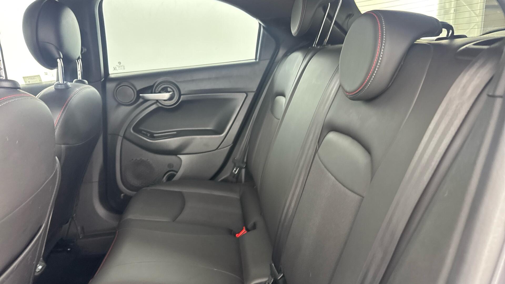Fiat 500X view 14