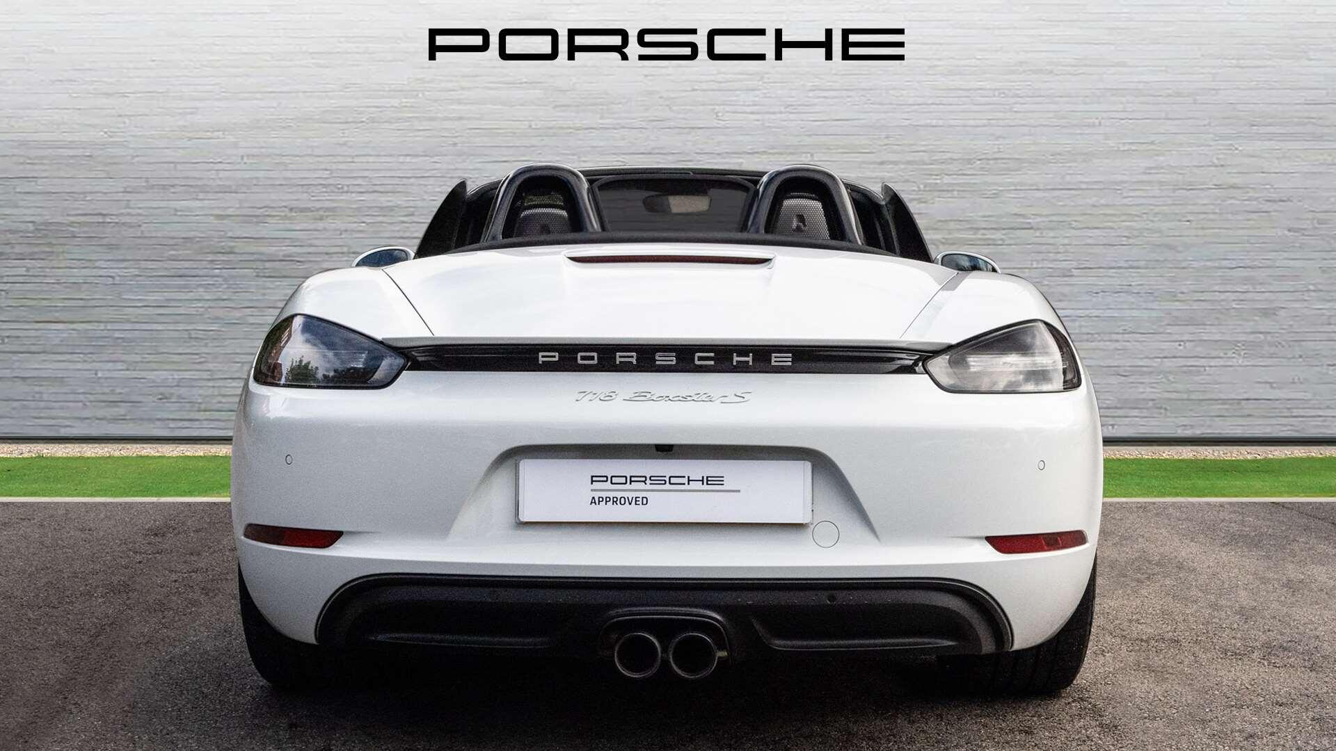 Porsche Boxster view 11