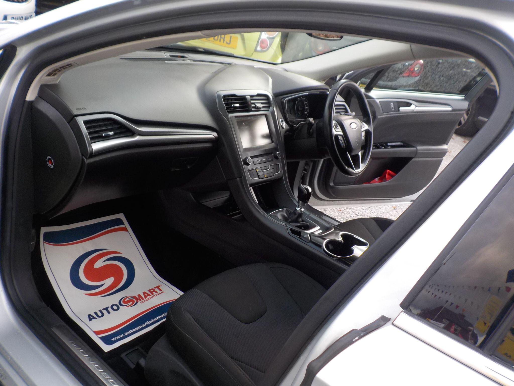 Ford Mondeo 1.5T EcoBoost Titanium Euro 6 (s/s) 5dr