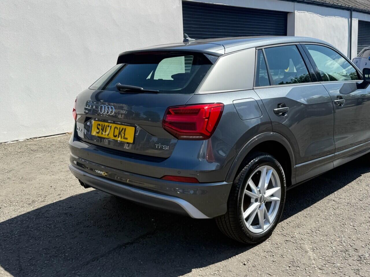 Audi Q2 view 4