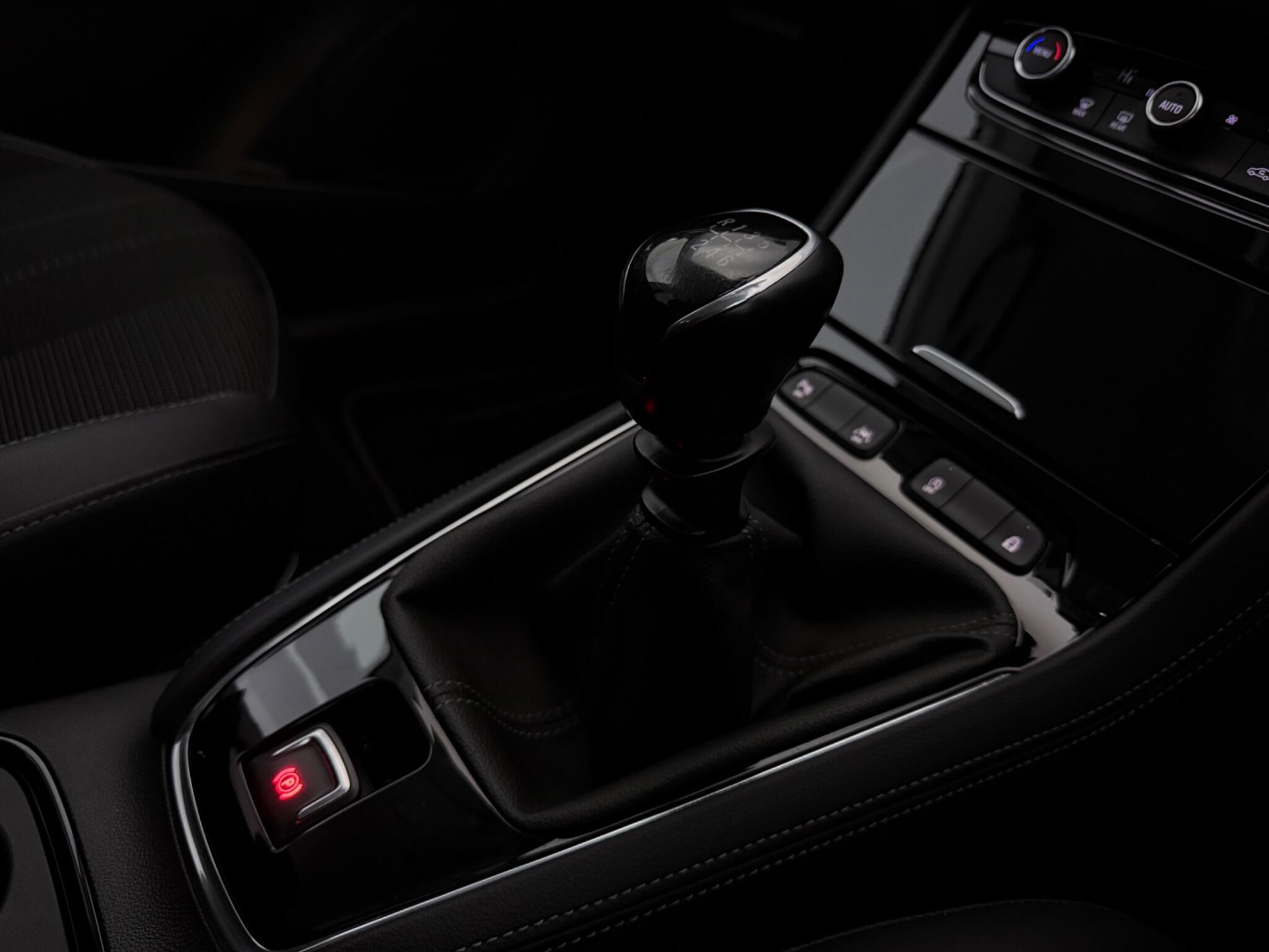 Vauxhall Grandland view 28