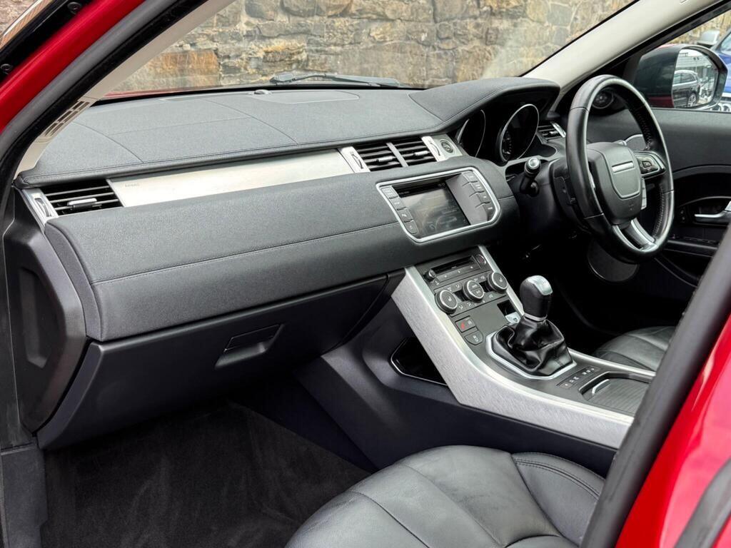 Land Rover Range Rover Evoque view 11