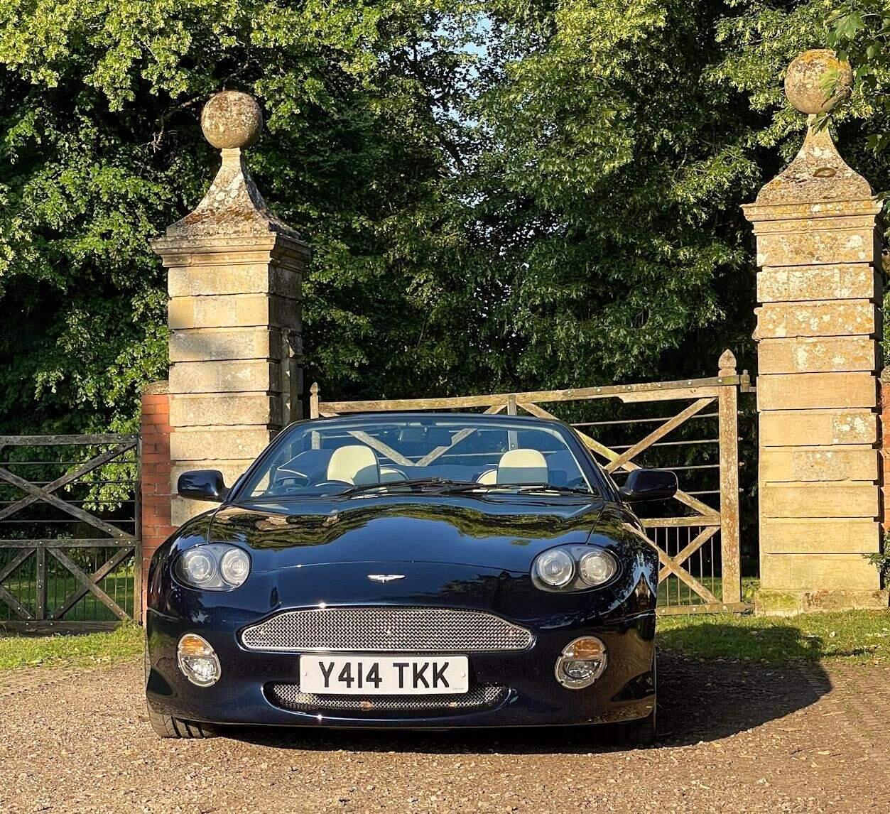 Aston Martin DB7