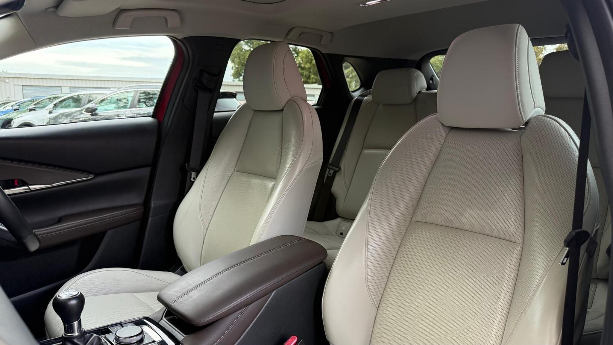 Mazda E-Skyactiv view 25