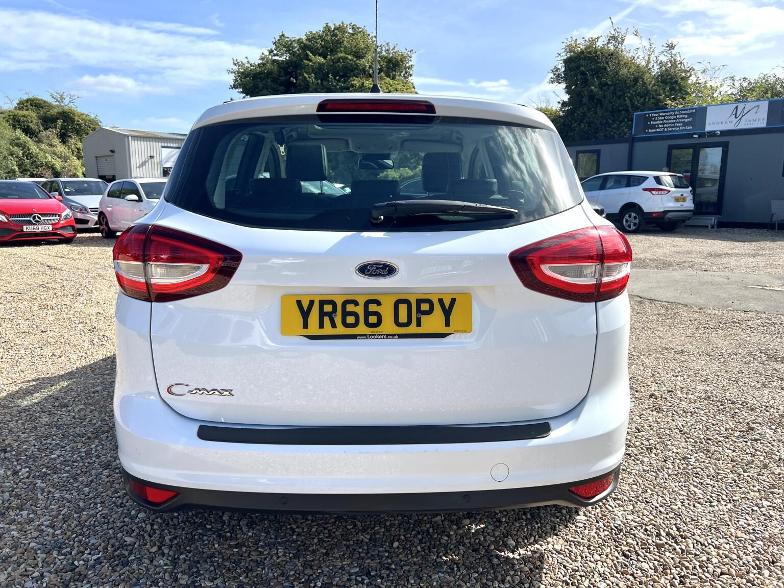 Ford C-Max view 6