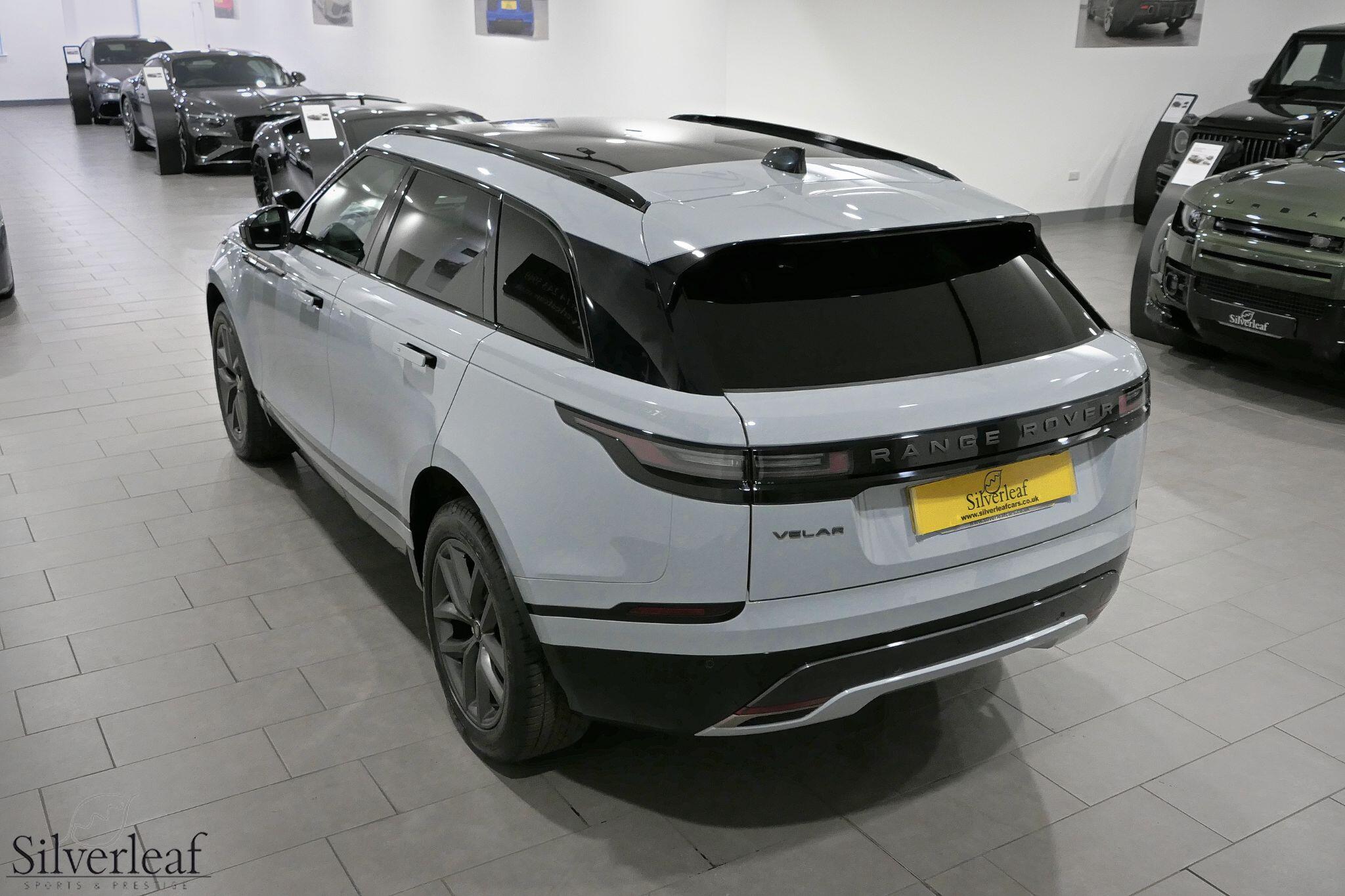 Land Rover Range Rover Velar view 39