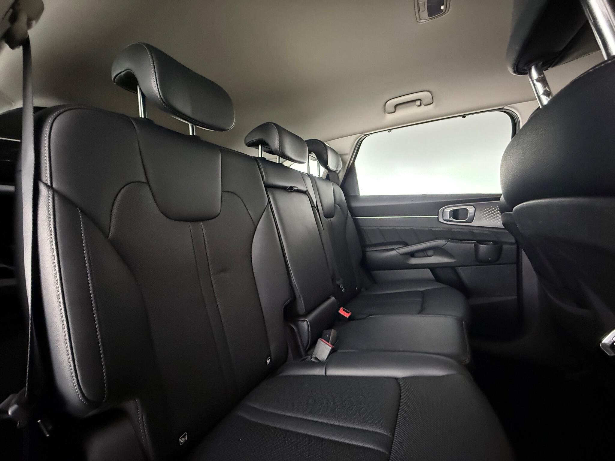 Kia Sorento view 36