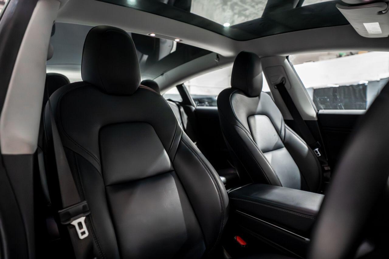Tesla Model 3 view 7