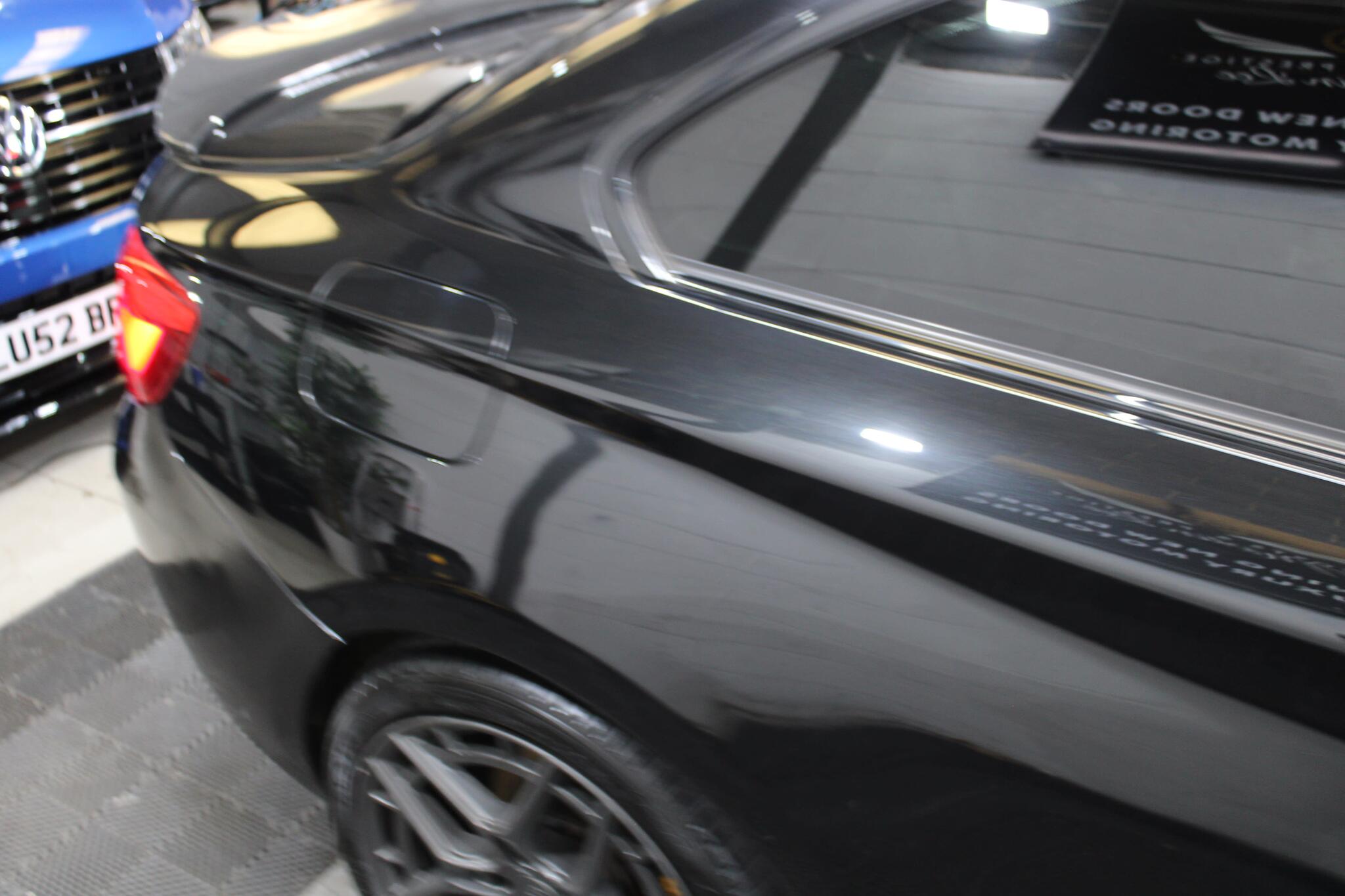 BMW 2 Series view 36