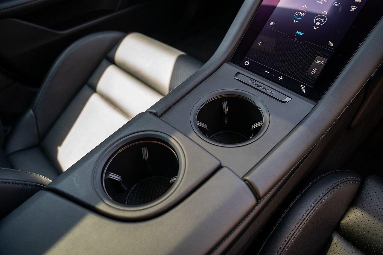 Porsche Taycan view 45