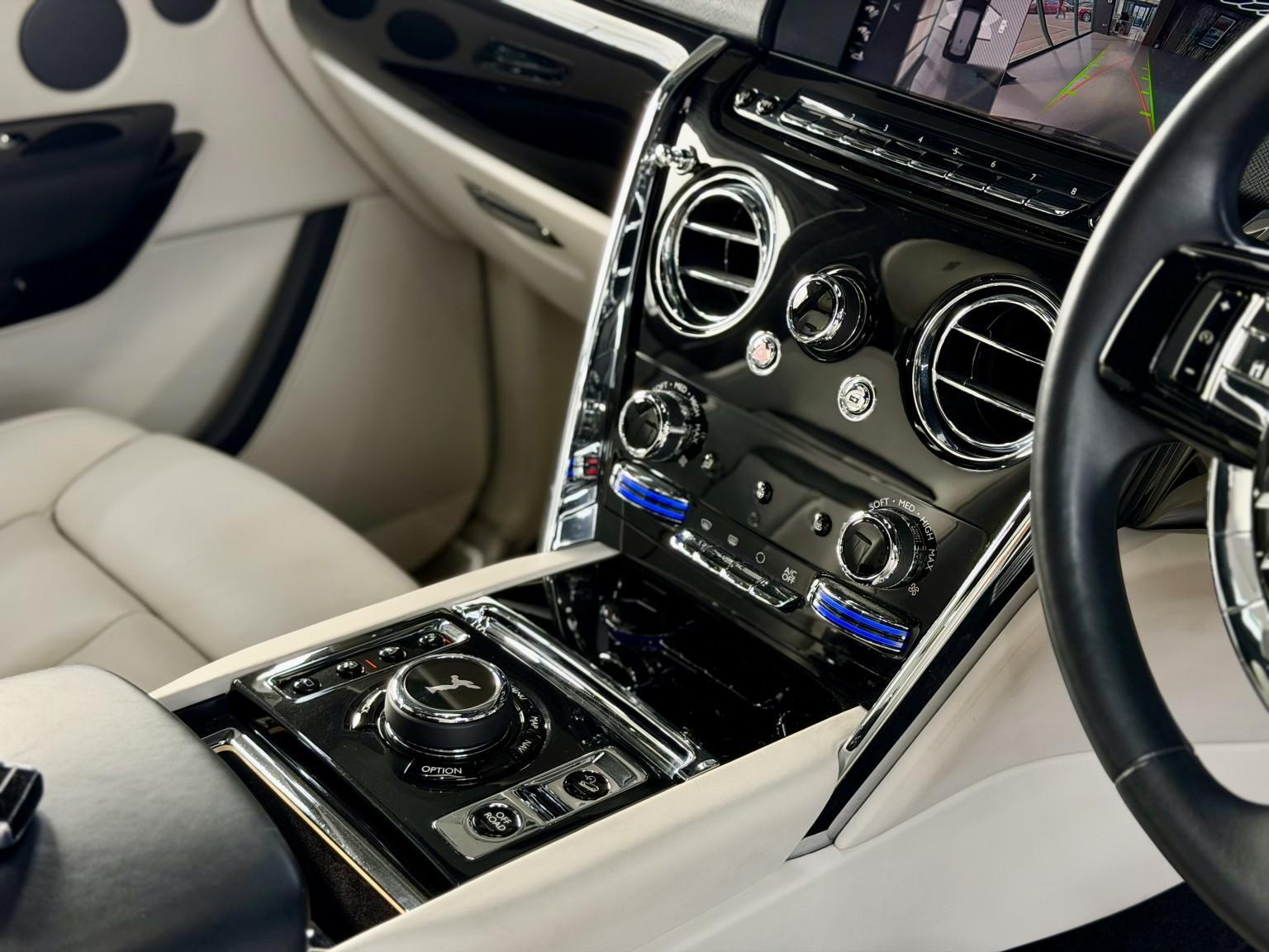 Rolls-Royce Cullinan view 47