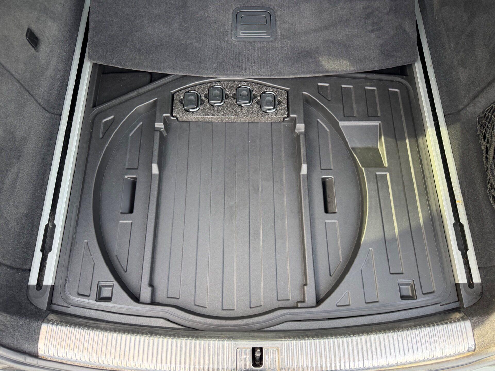 Audi A6 view 57