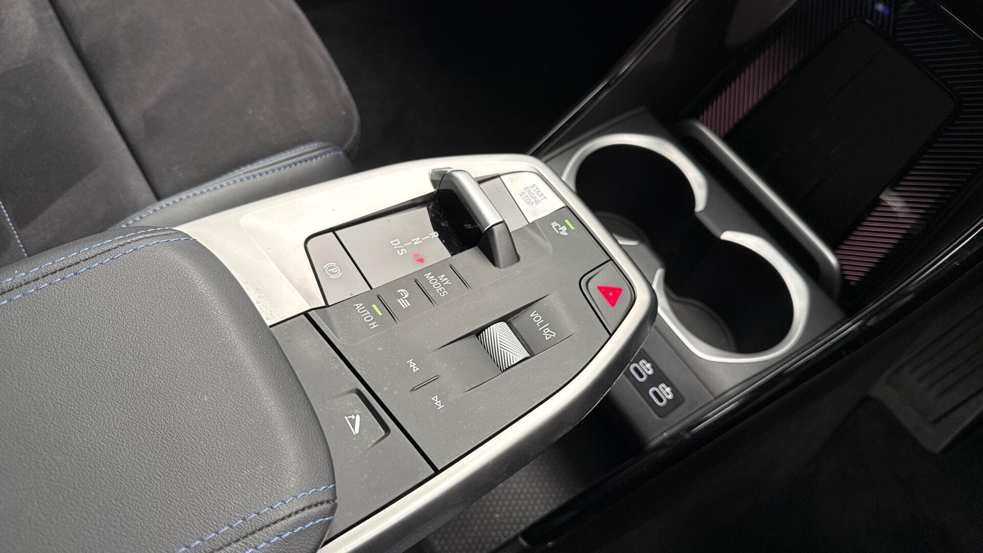 BMW X2 view 10