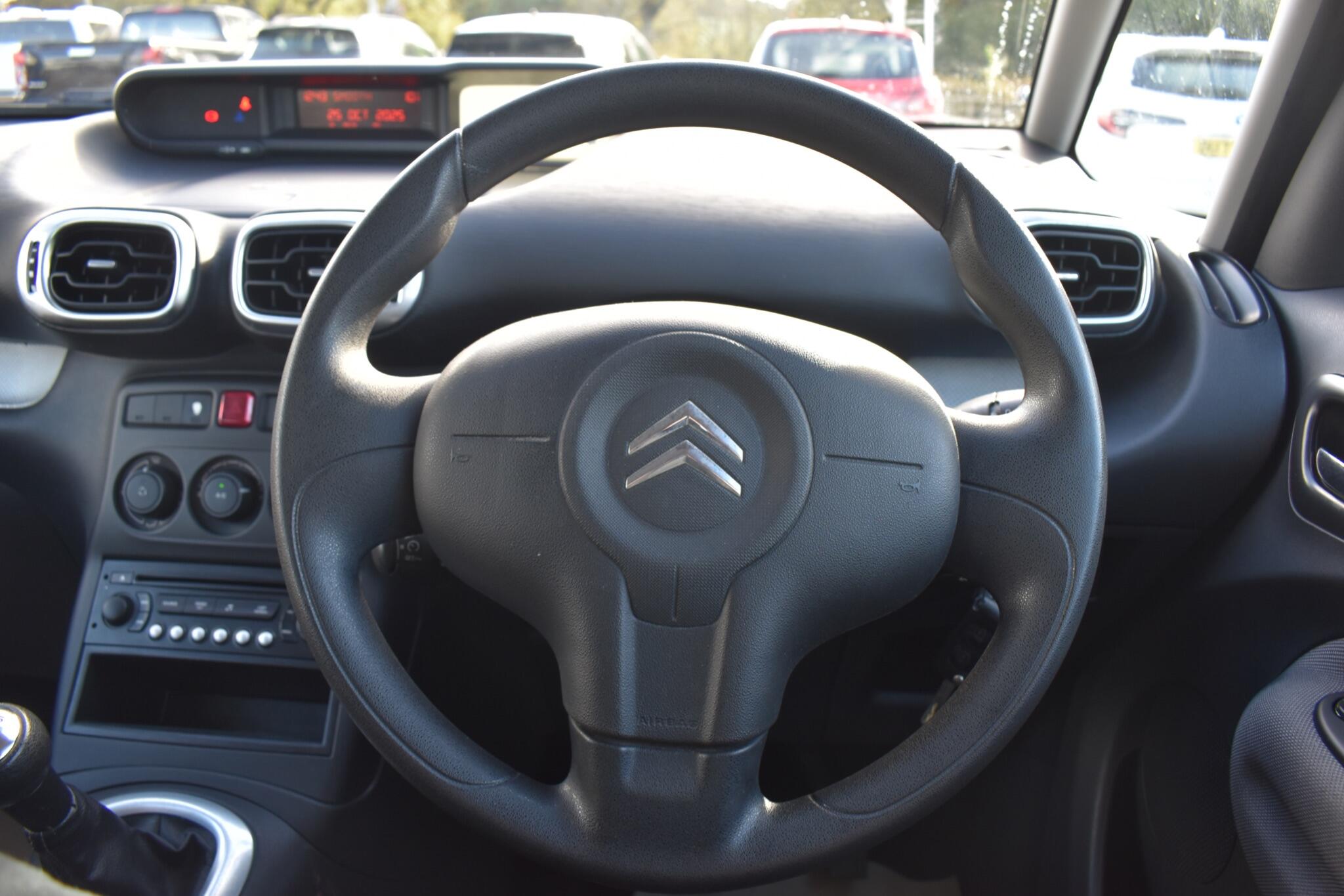 C3 Picasso - 1.6 HDi VTR+ Euro 5 5dr - Image 21