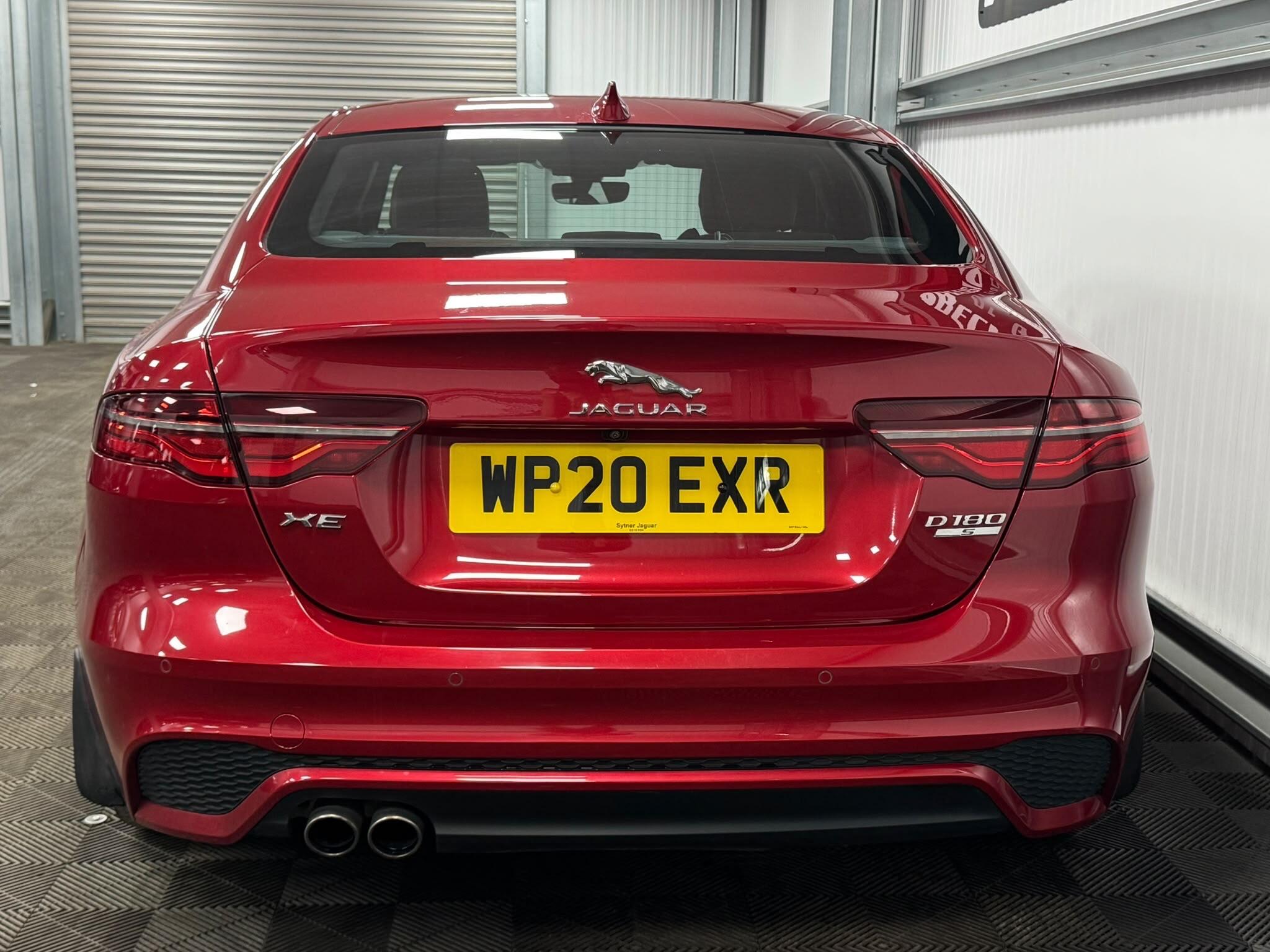 Jaguar Xe view 9