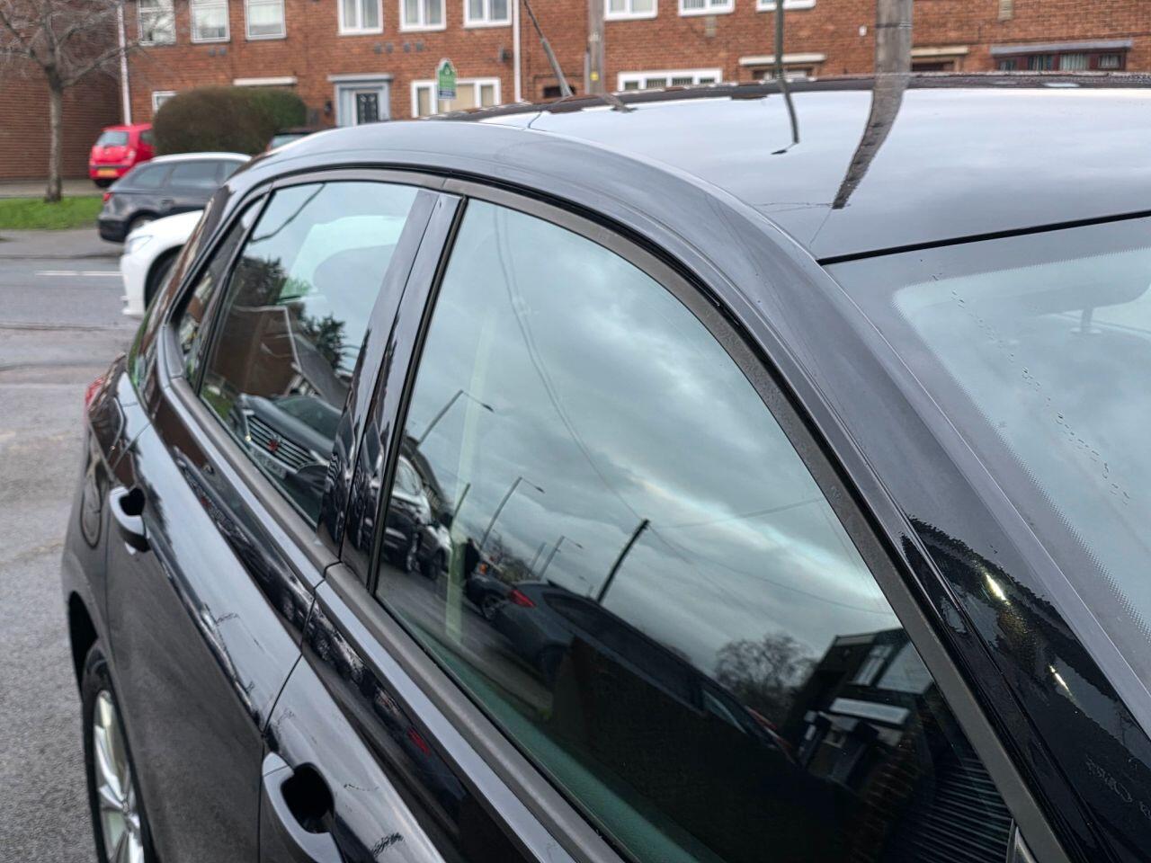 Volkswagen Polo view 21