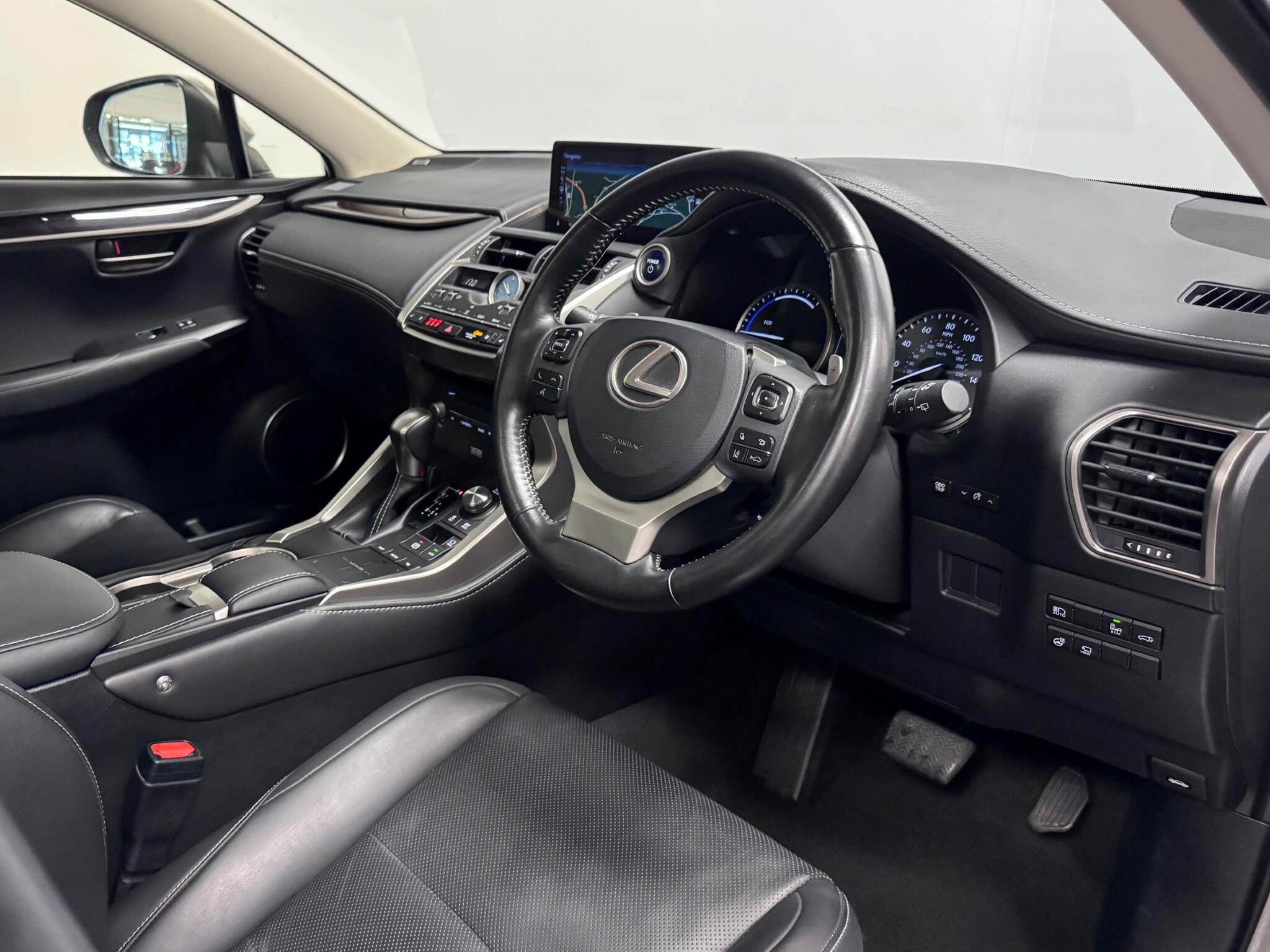 Lexus NX view 36