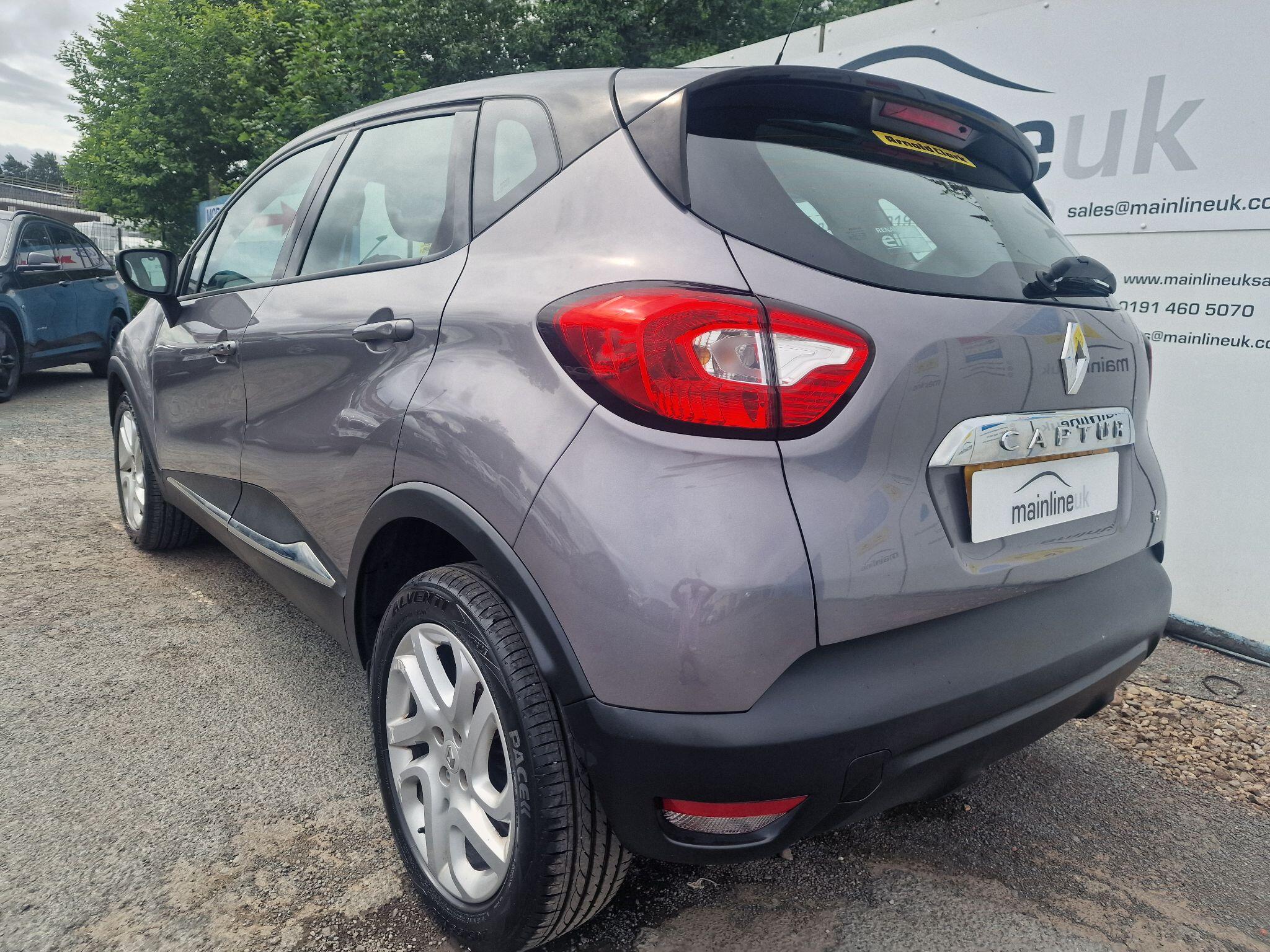 Renault Captur view 11