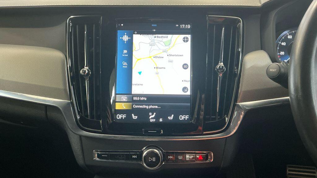 Volvo V90 view 10